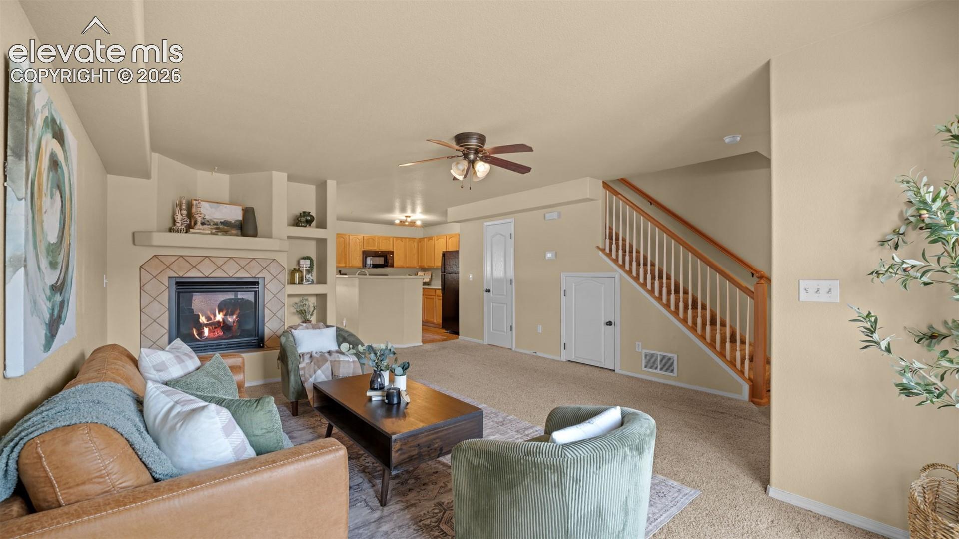 2280 La Salle Street, photo 6