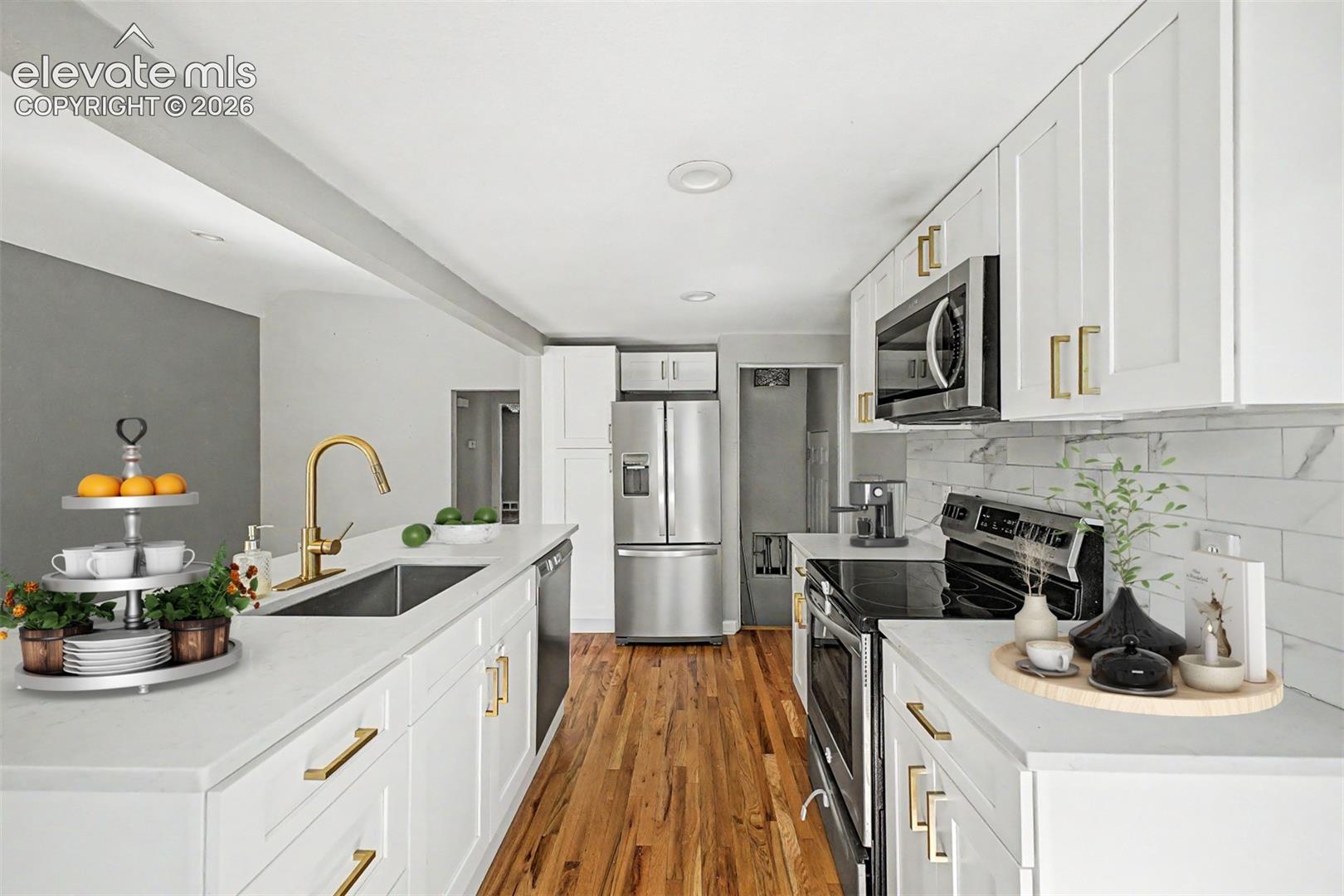 Listing photo 7 for 3505 N Elizabeth Street