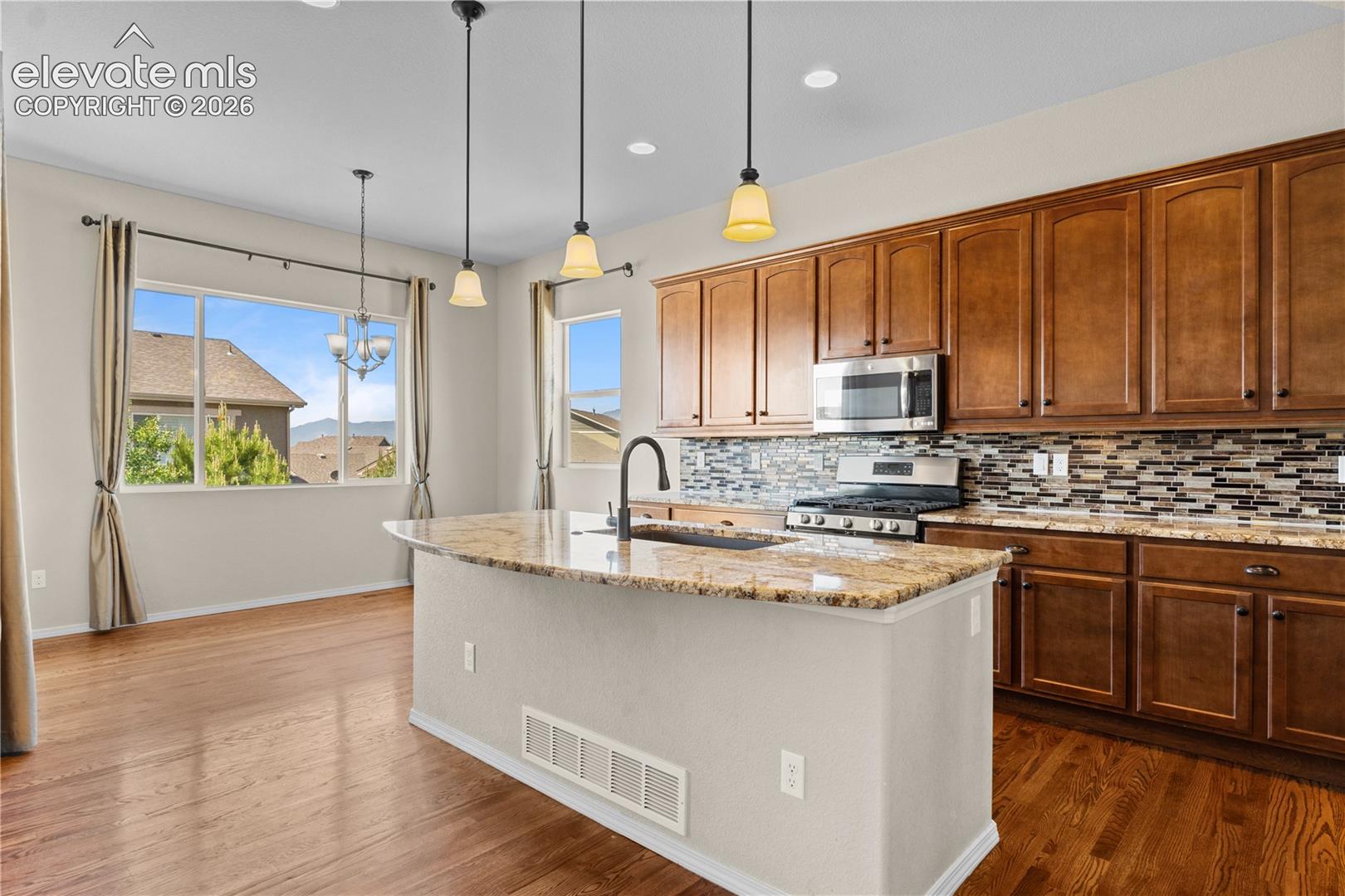 6069 Rowdy Drive, photo 8