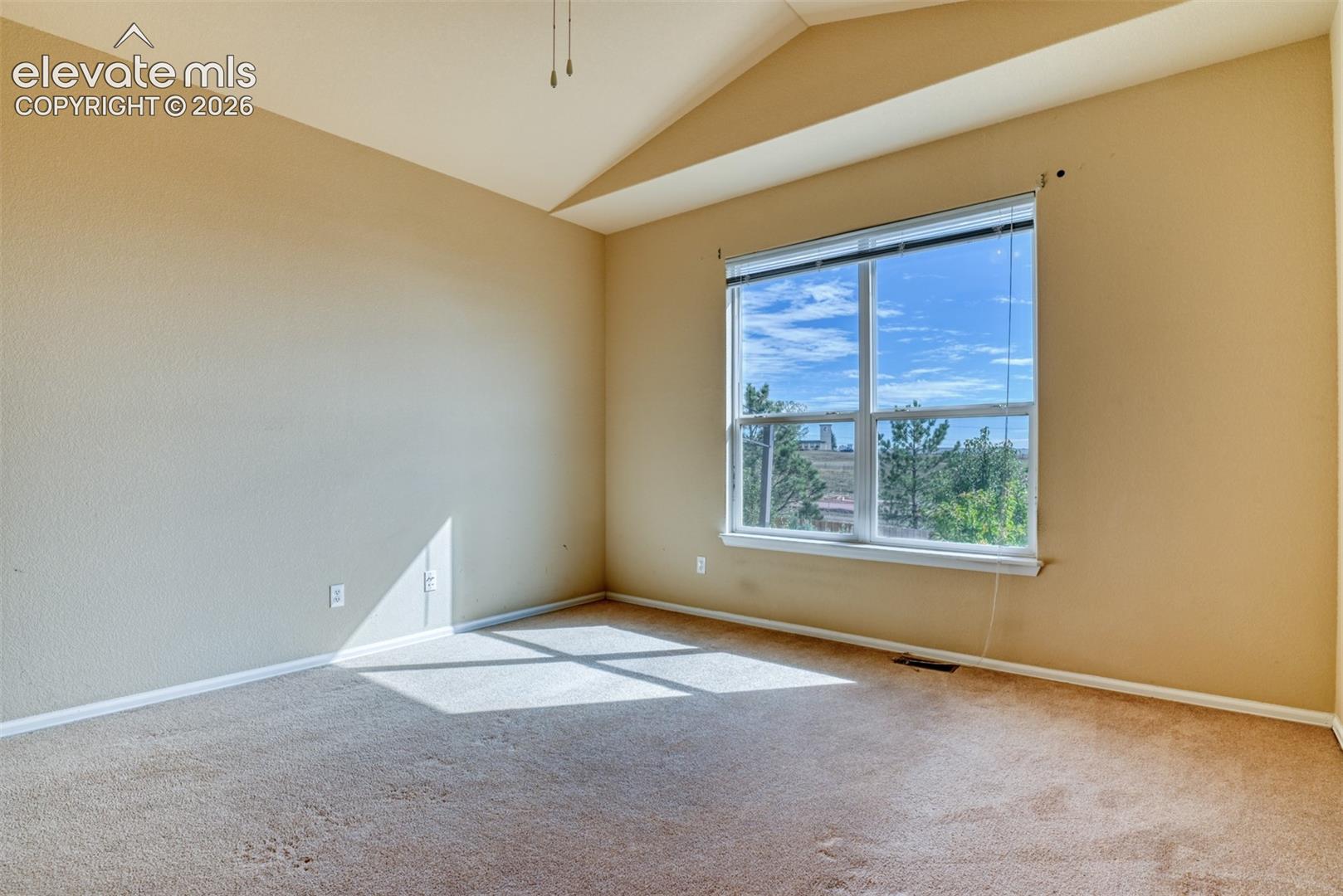 Listing photo 28 for 7985 Kettle Drum Street
