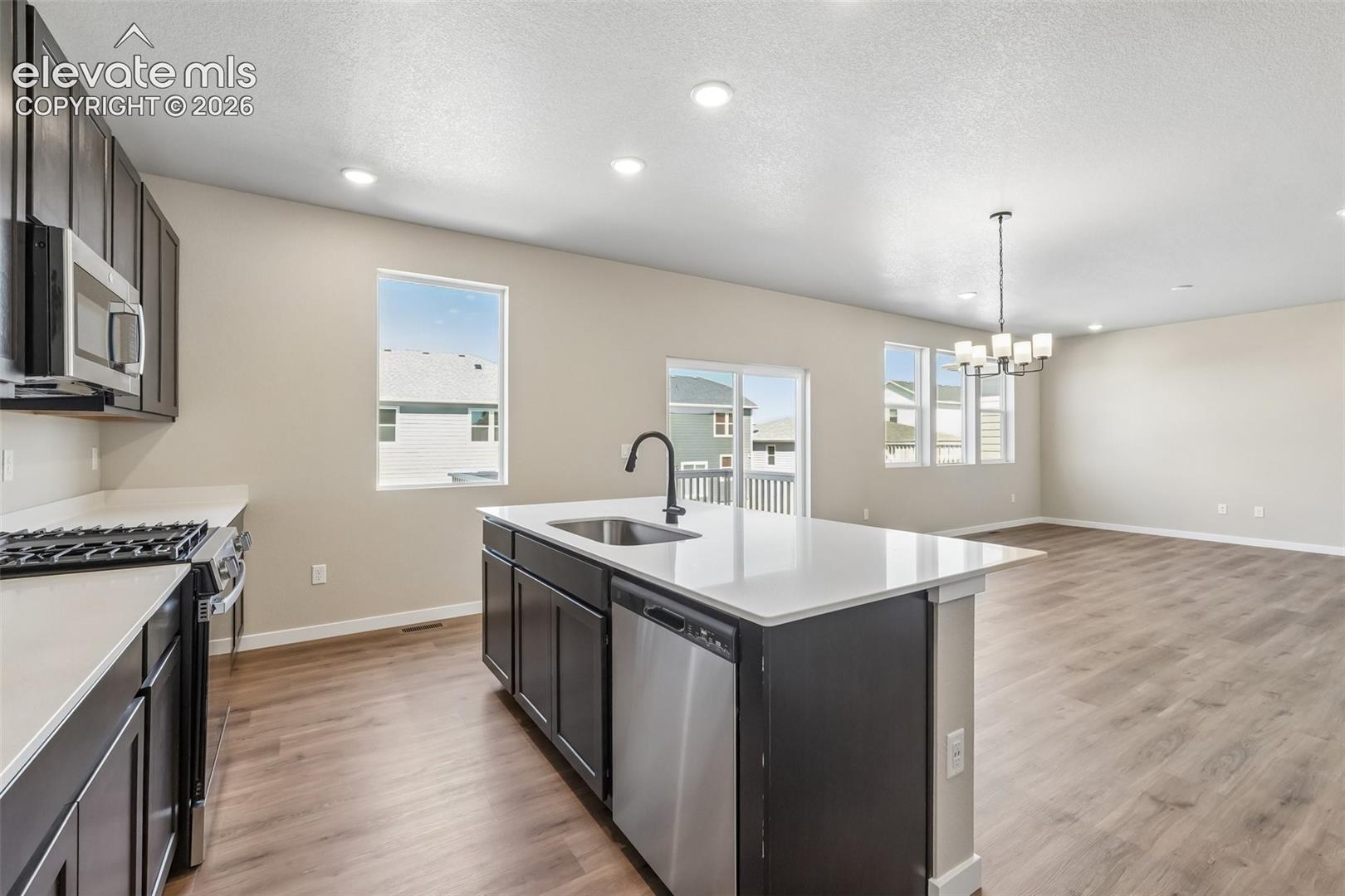 Listing photo 7 for 9696 Blaurock Drive