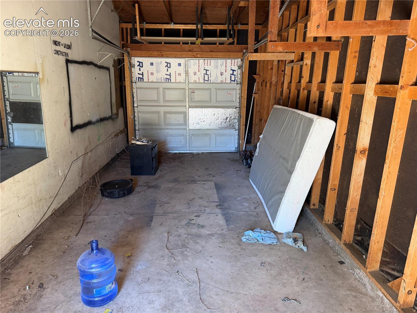 1227 Royale Drive, photo 22