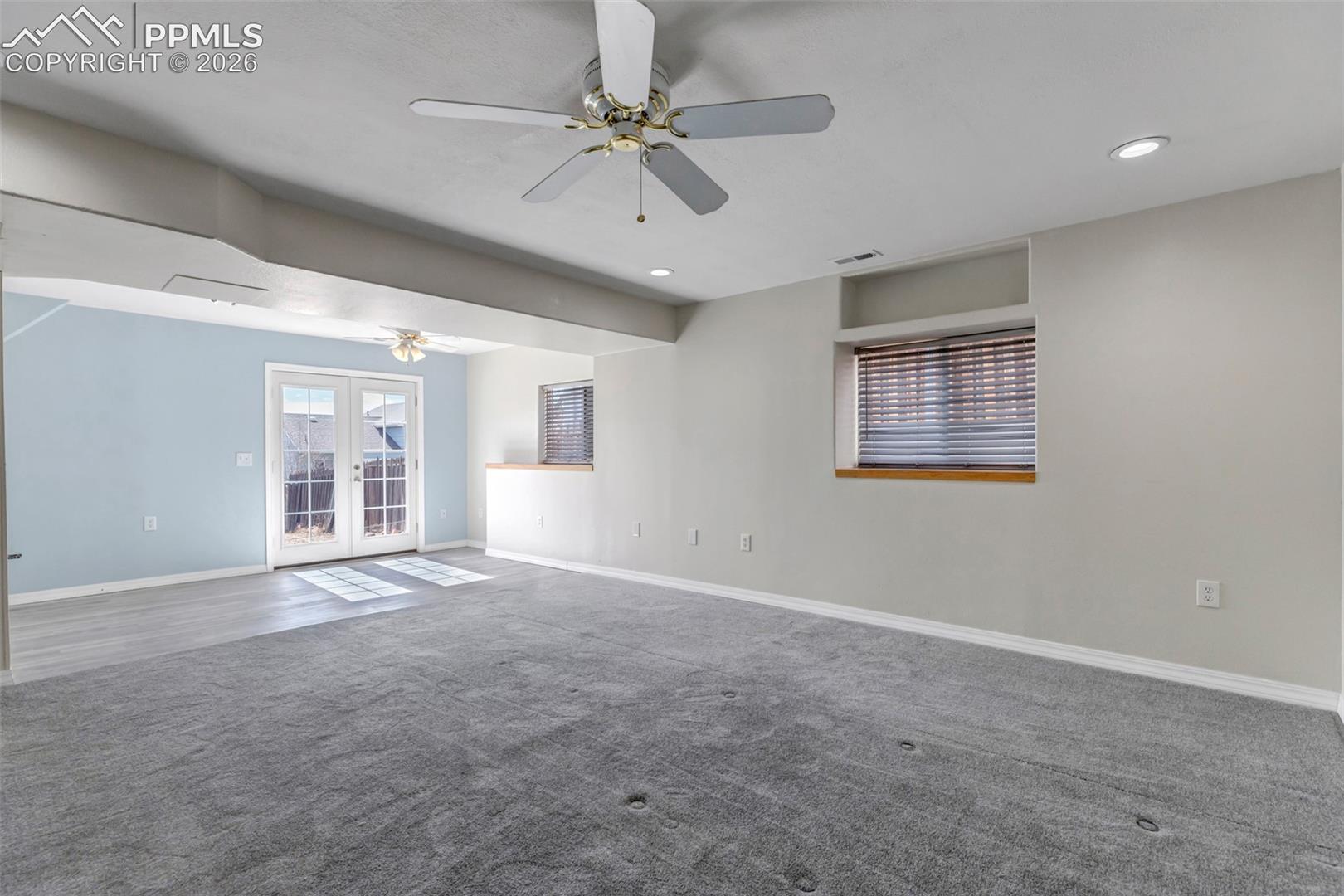 Listing photo 31 for 2375 Lisa Drive