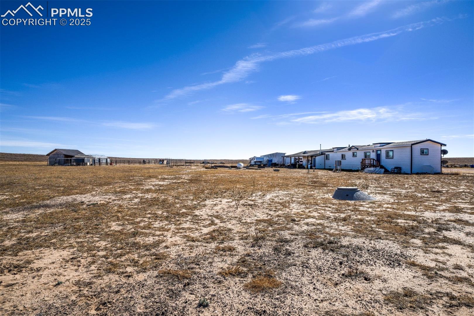 Listing photo 11 for 24225 Myers Road