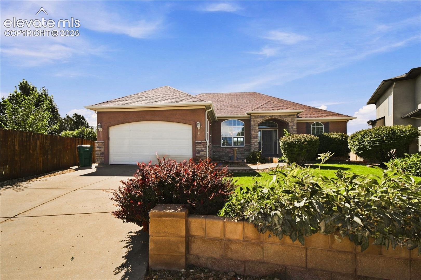 4 Hawks Point Court — listing photo