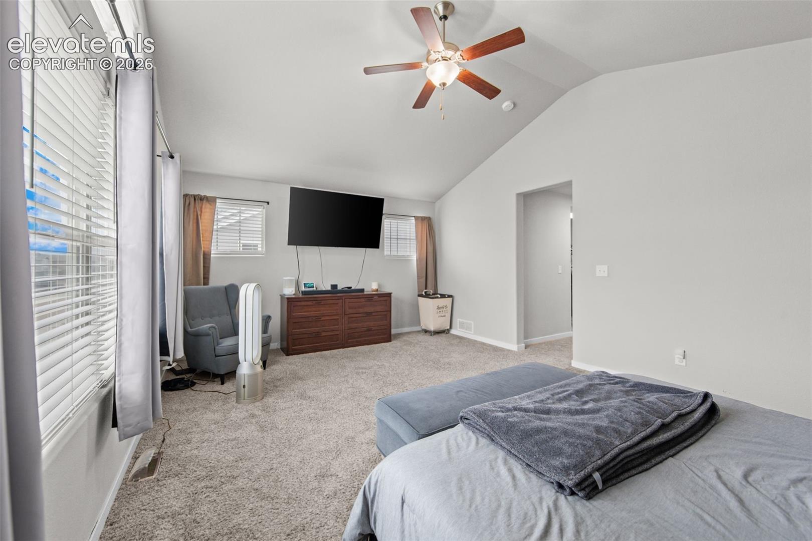 Listing photo 25 for 7447 Peachleaf Drive