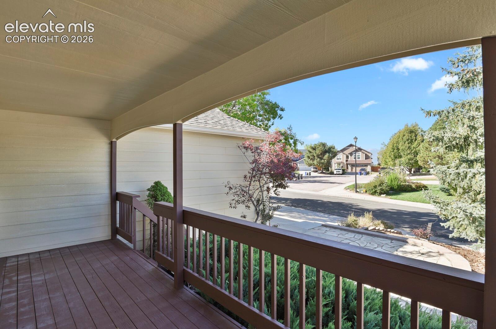 Listing photo 3 for 6625 Quarter Circle Road
