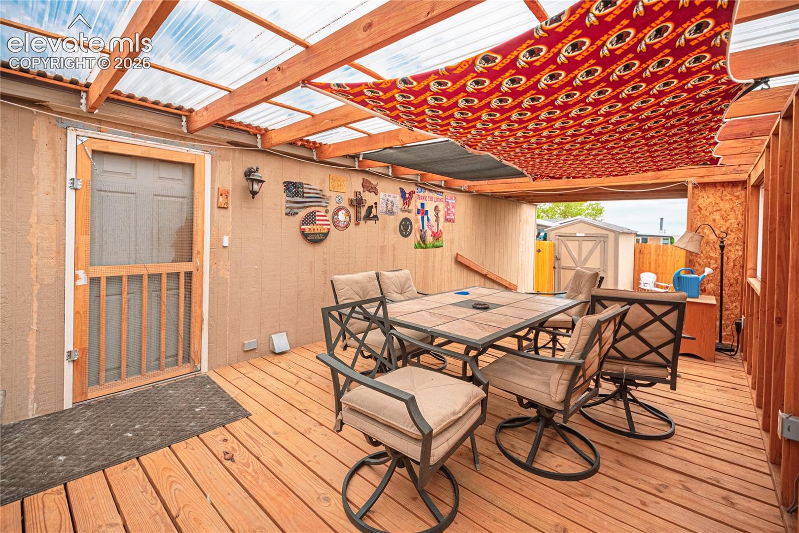 Listing photo 17 for 23735 Fleet Street