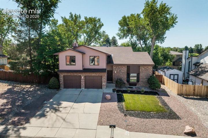 111 Ironweed Drive — listing photo