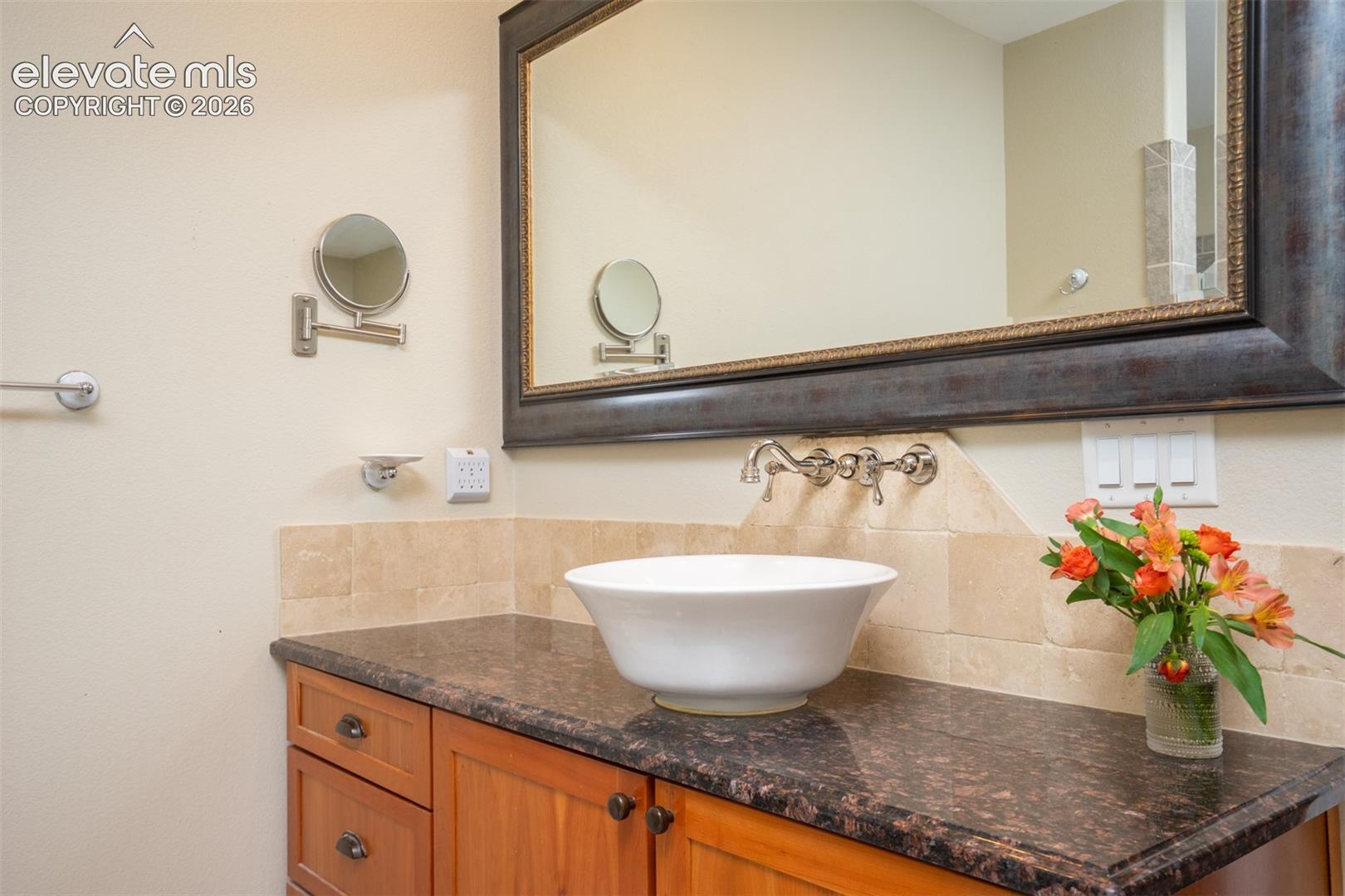 Listing photo 19 for 11148 Shaugnessy Road