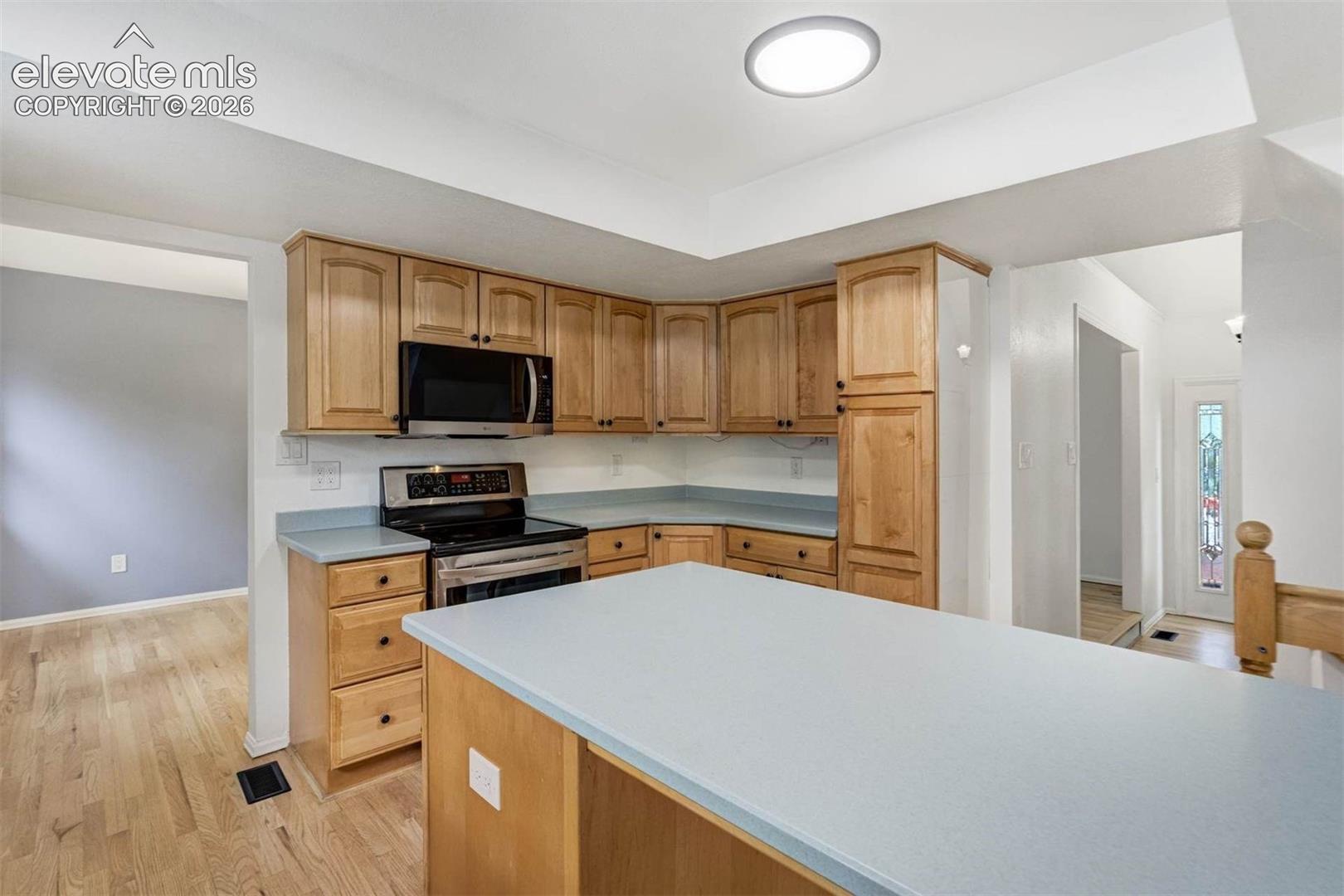 Listing photo 18 for 6510 White Falcon Court