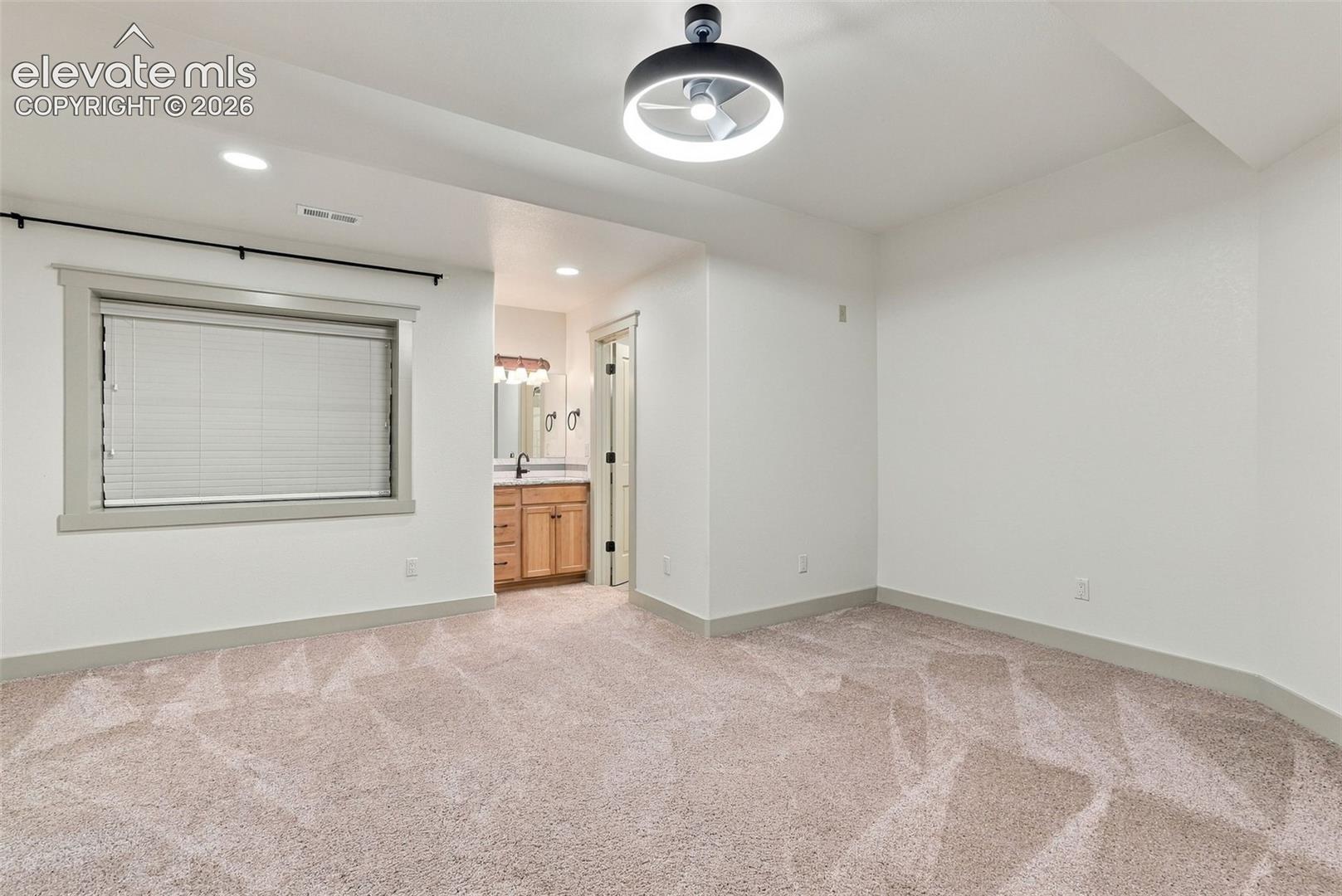 Listing photo 36 for 18825 Pagentry Place