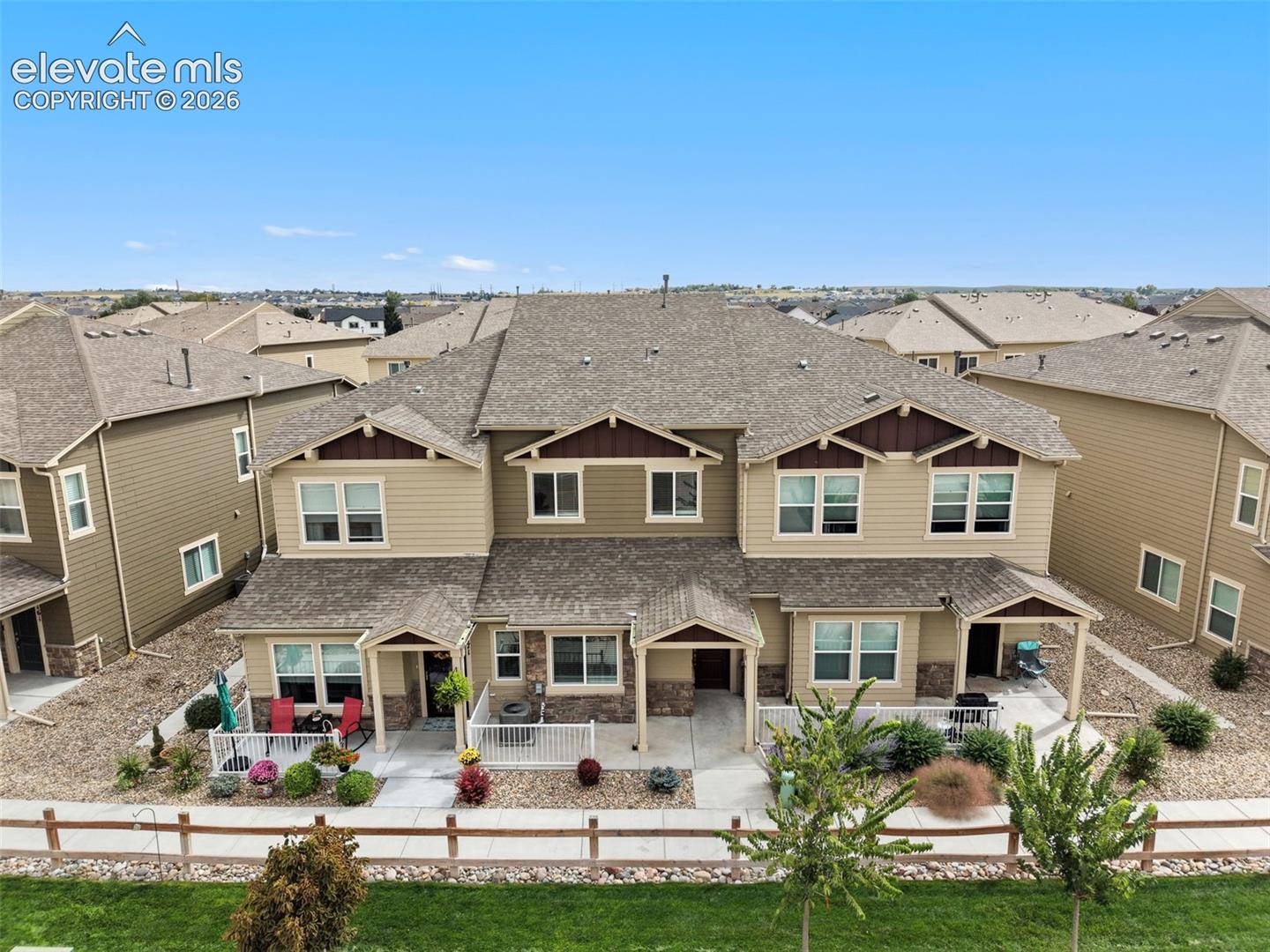 Listing photo 6 for 6181 Old Glory Drive