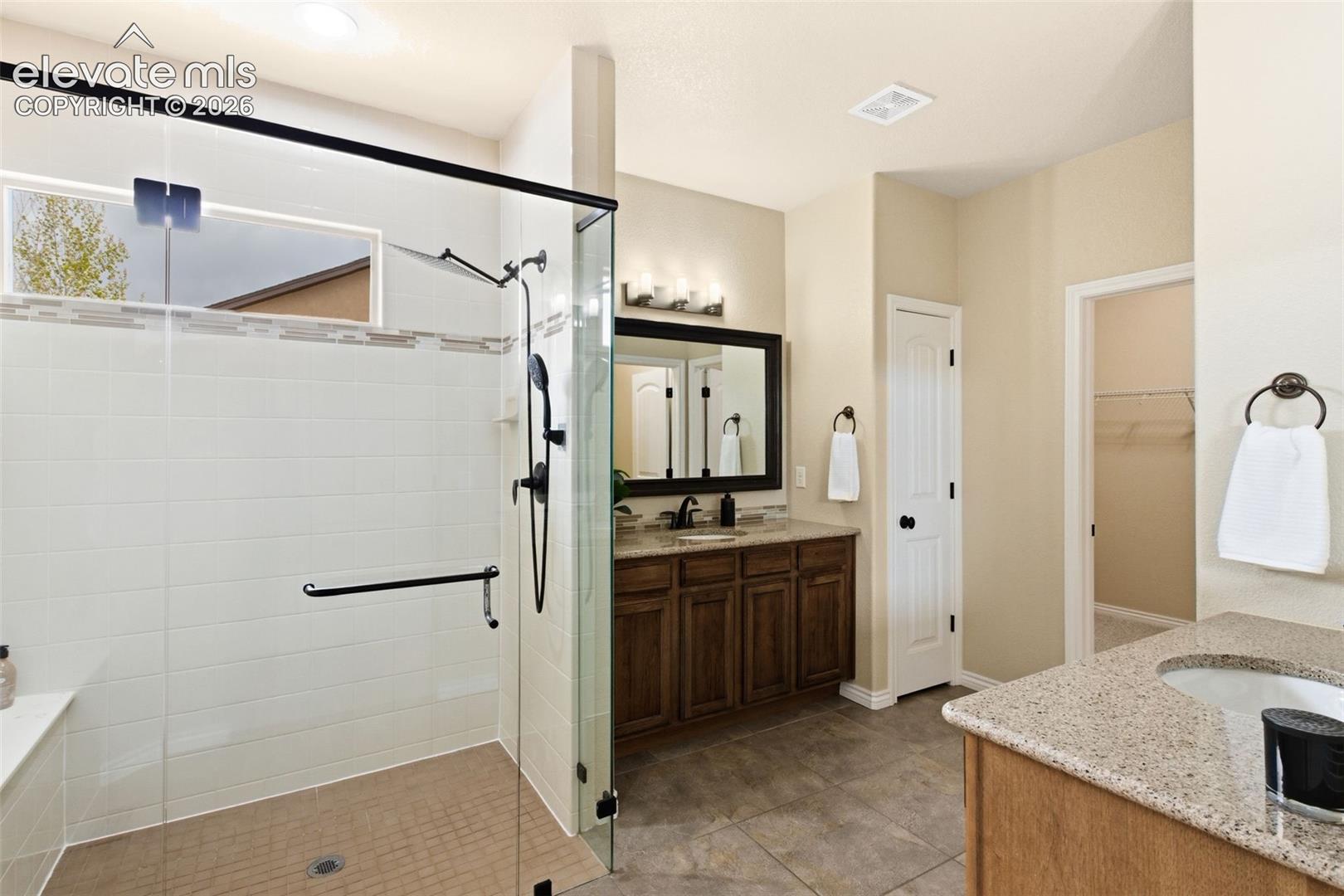 Listing photo 17 for 12637 Chianti Court