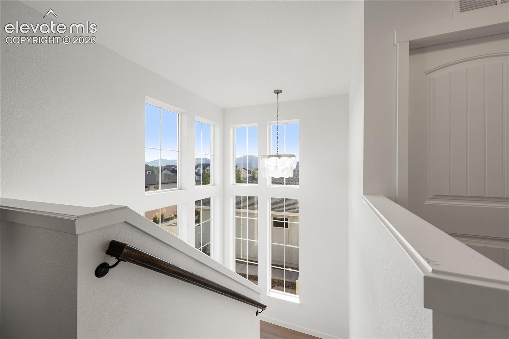 Listing photo 14 for 6538 Cumbre Vista Way