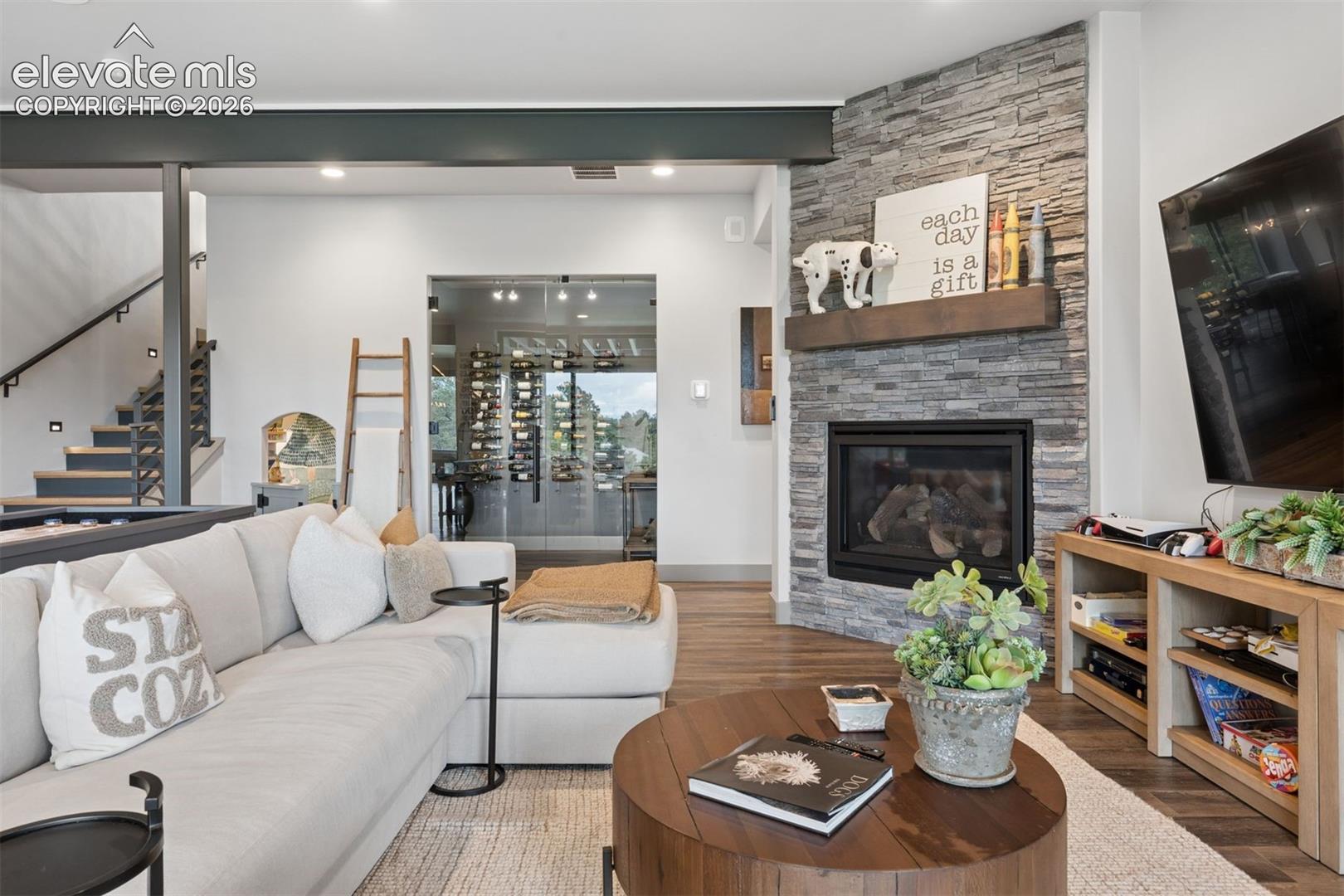 Listing photo 36 for 4915 Old Stagecoach Road