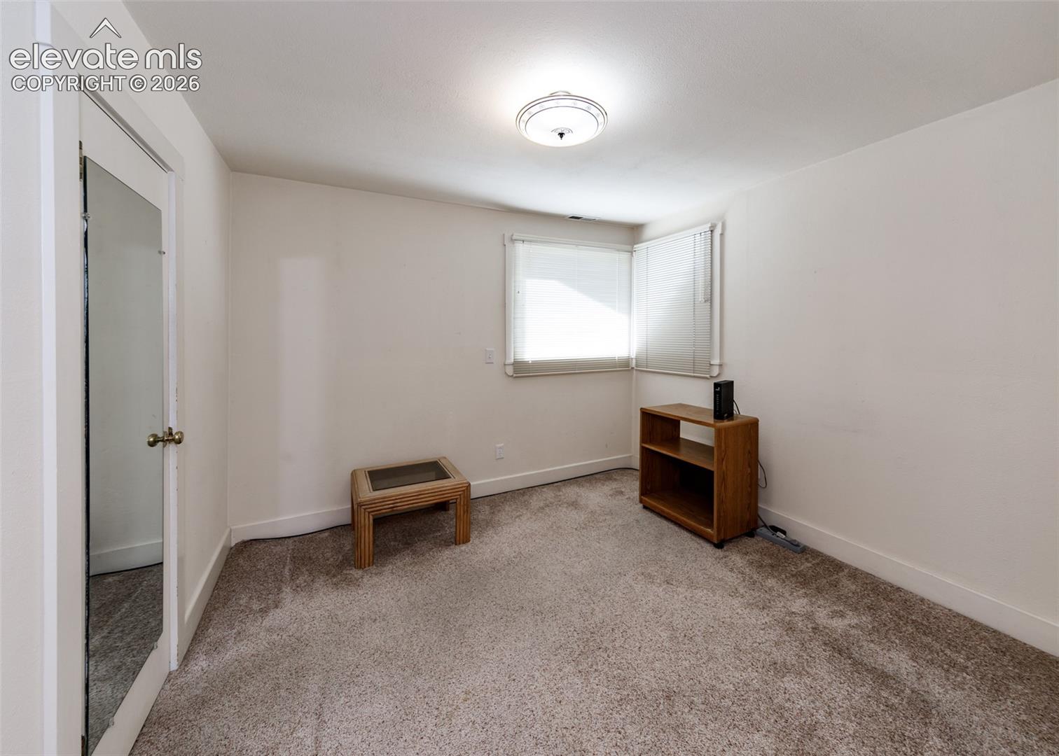 505 Gunnison Avenue, photo 17