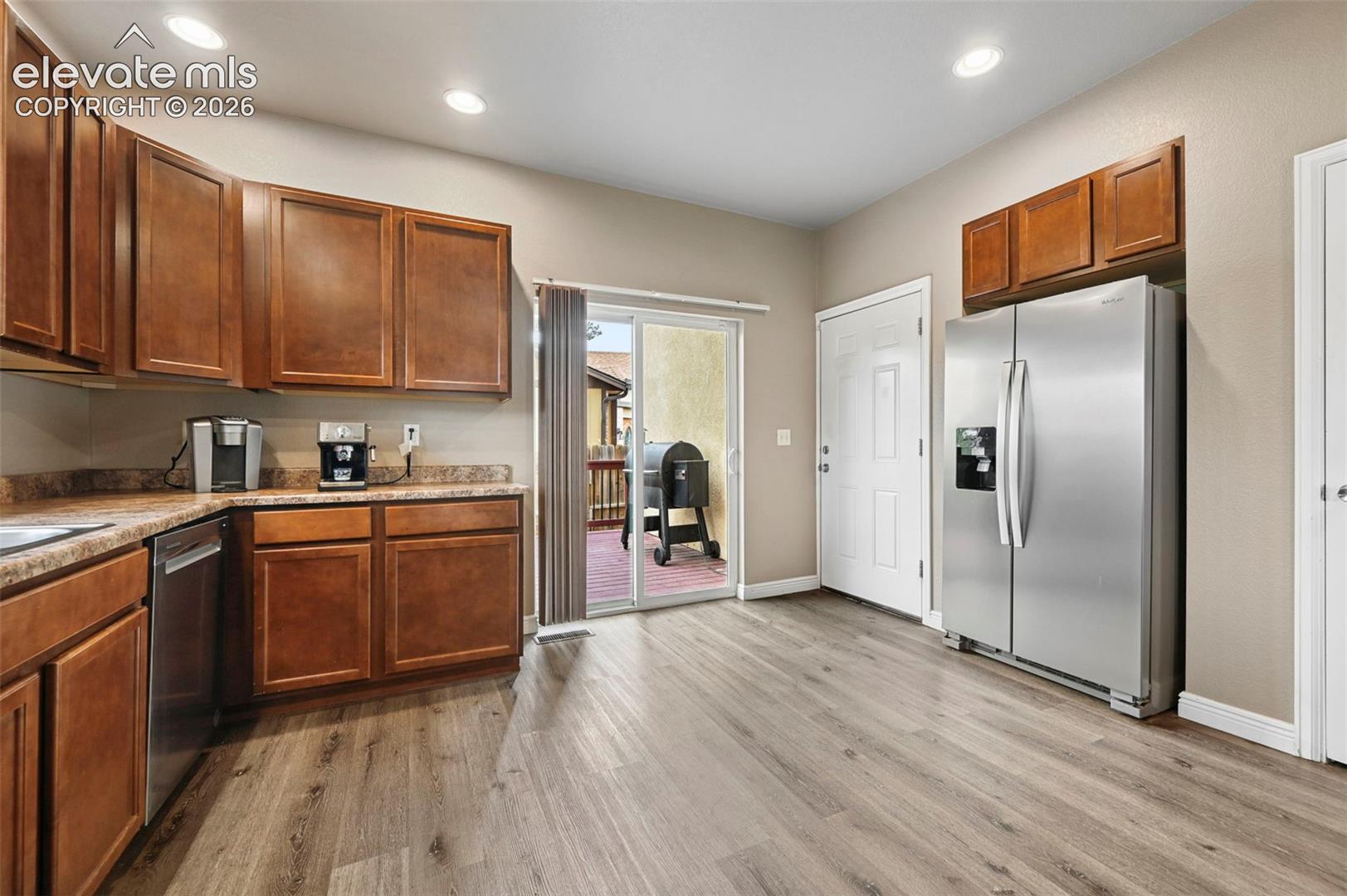 Listing photo 10 for 4268 Marlow Circle