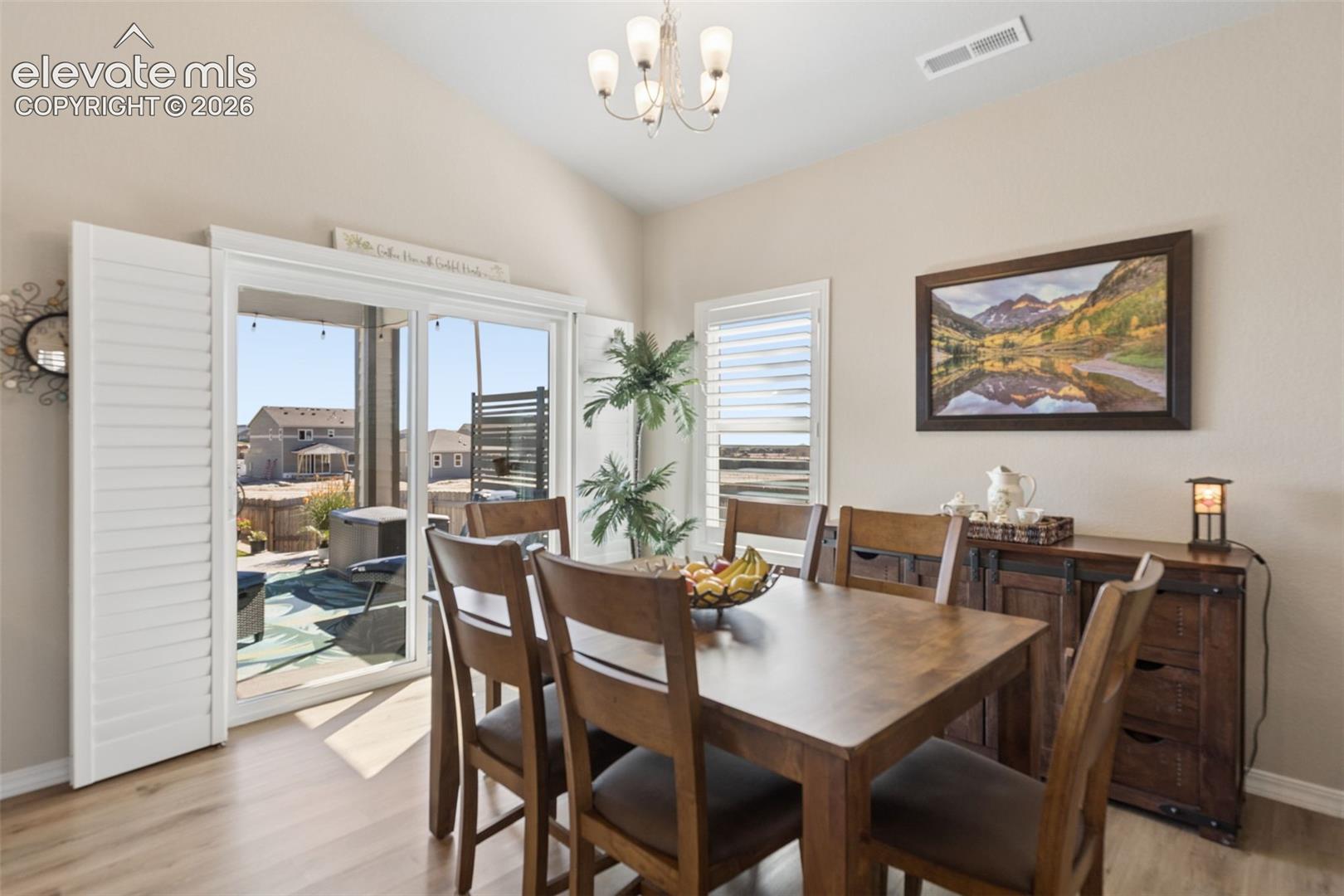 Listing photo 14 for 8675 Bynum Drive
