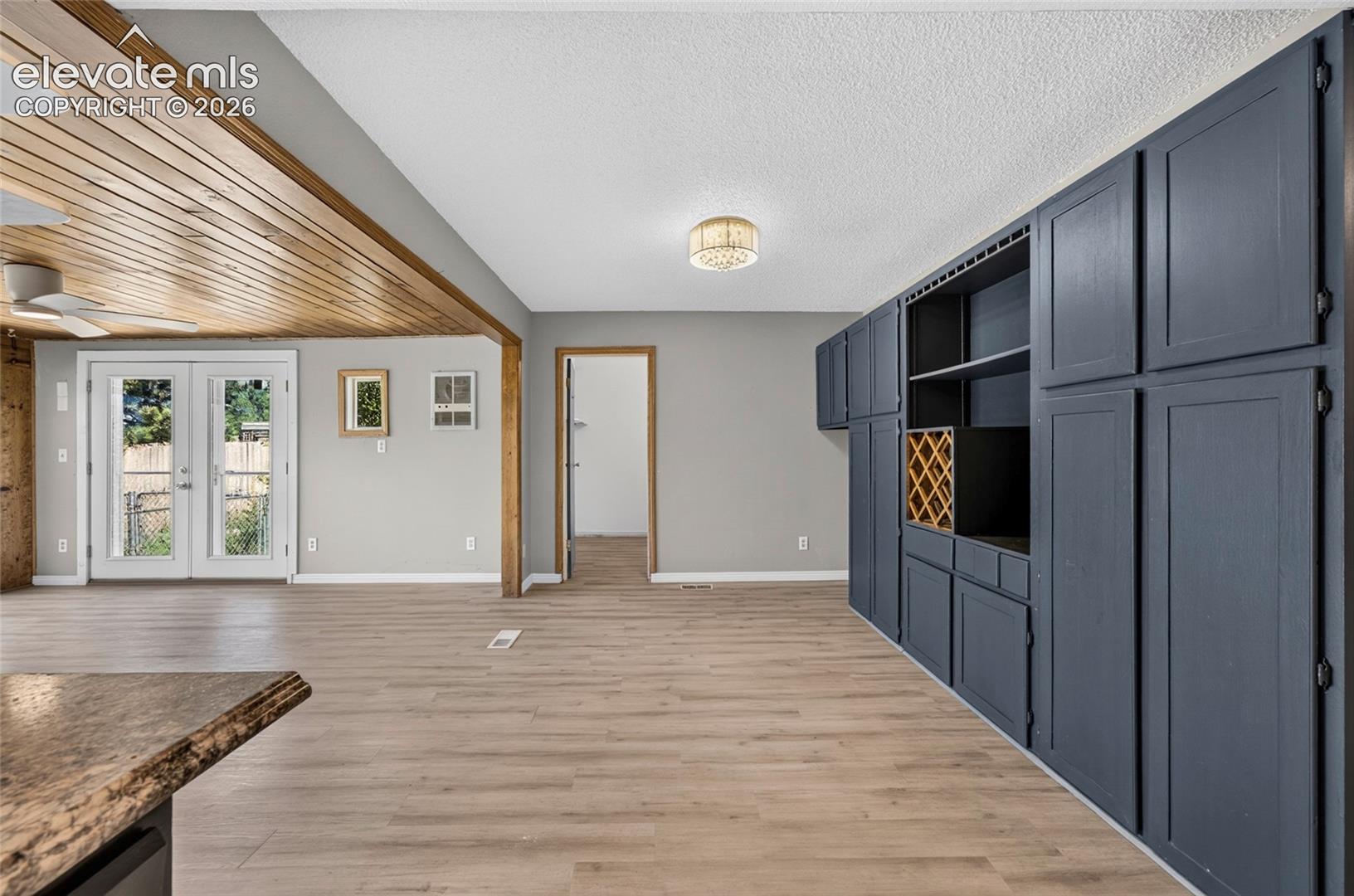 Listing photo 16 for 2236 Vintage Drive