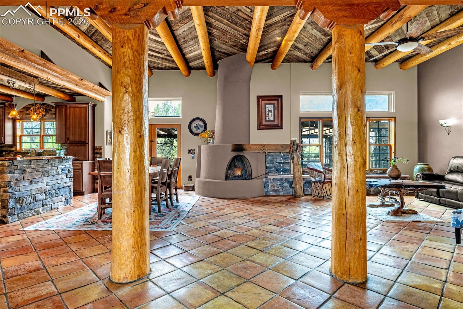 Listing photo 16 for 11960 Old Pueblo Road