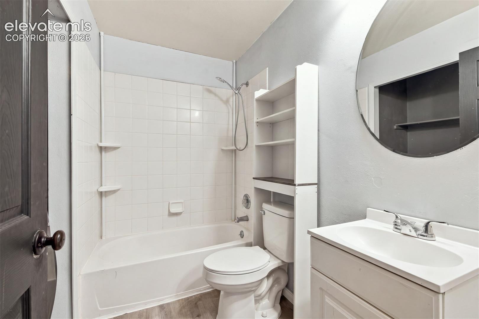 Listing photo 15 for 11224 Berry Farm Road