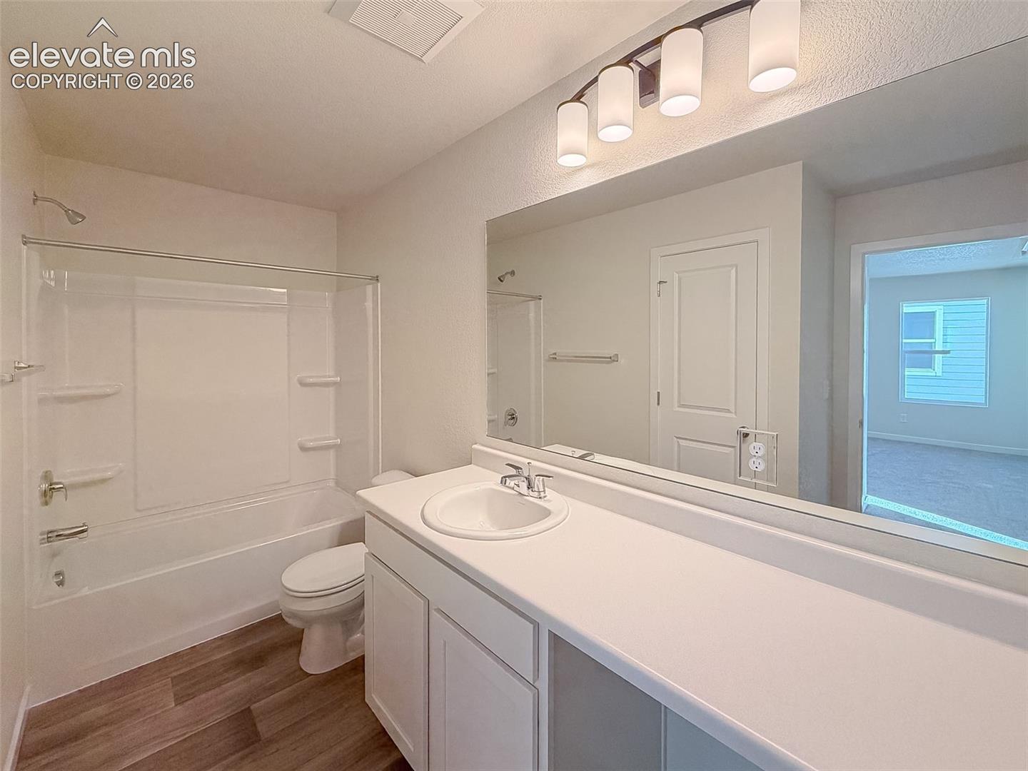 Listing photo 30 for 8515 Blue Feather Loop