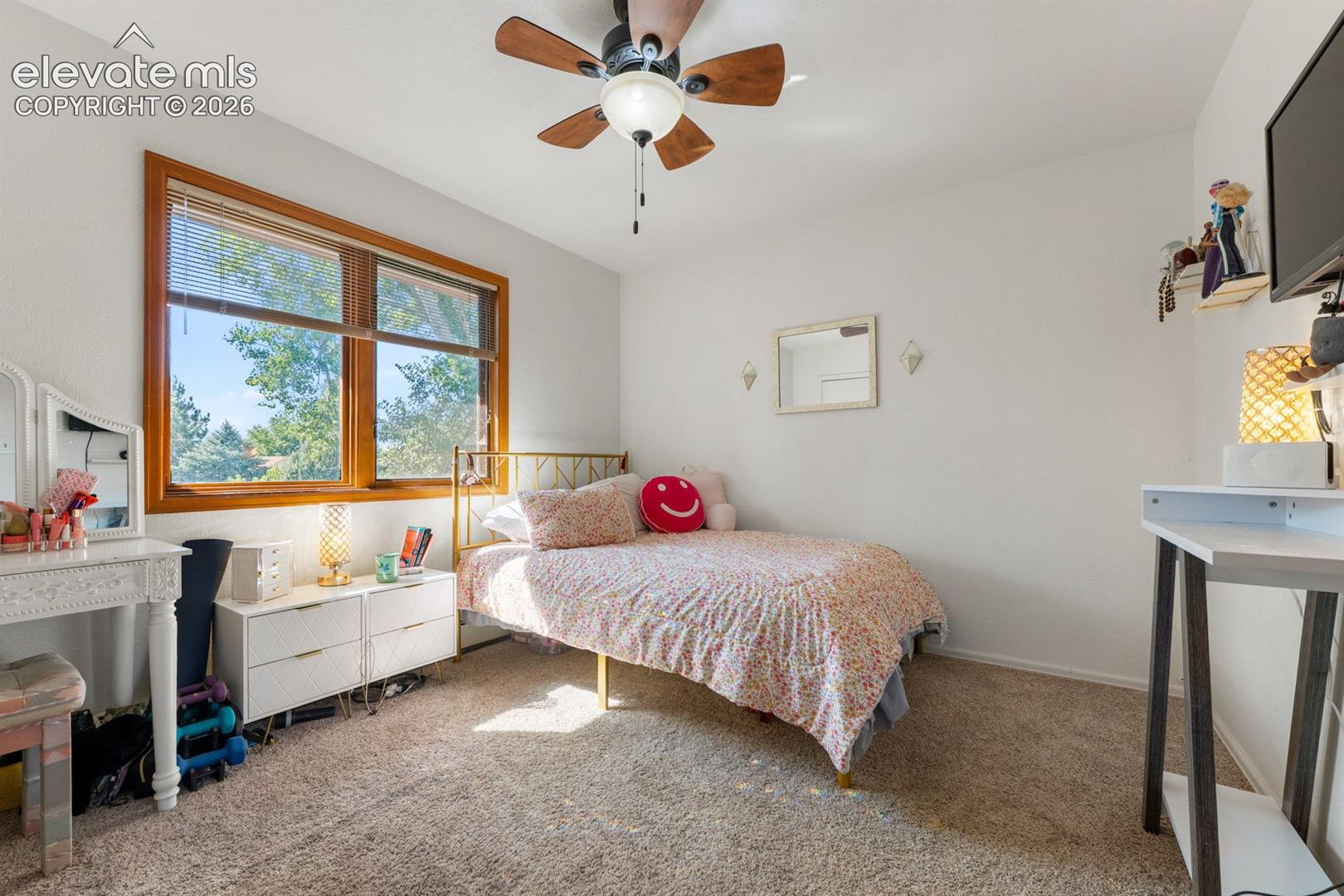 Listing photo 19 for 111 Ironweed Drive