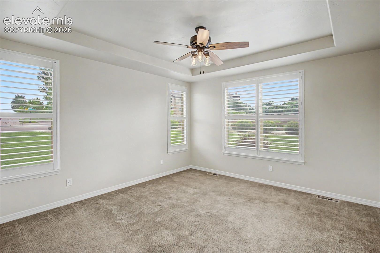 Listing photo 16 for 1906 Villa Creek Circle