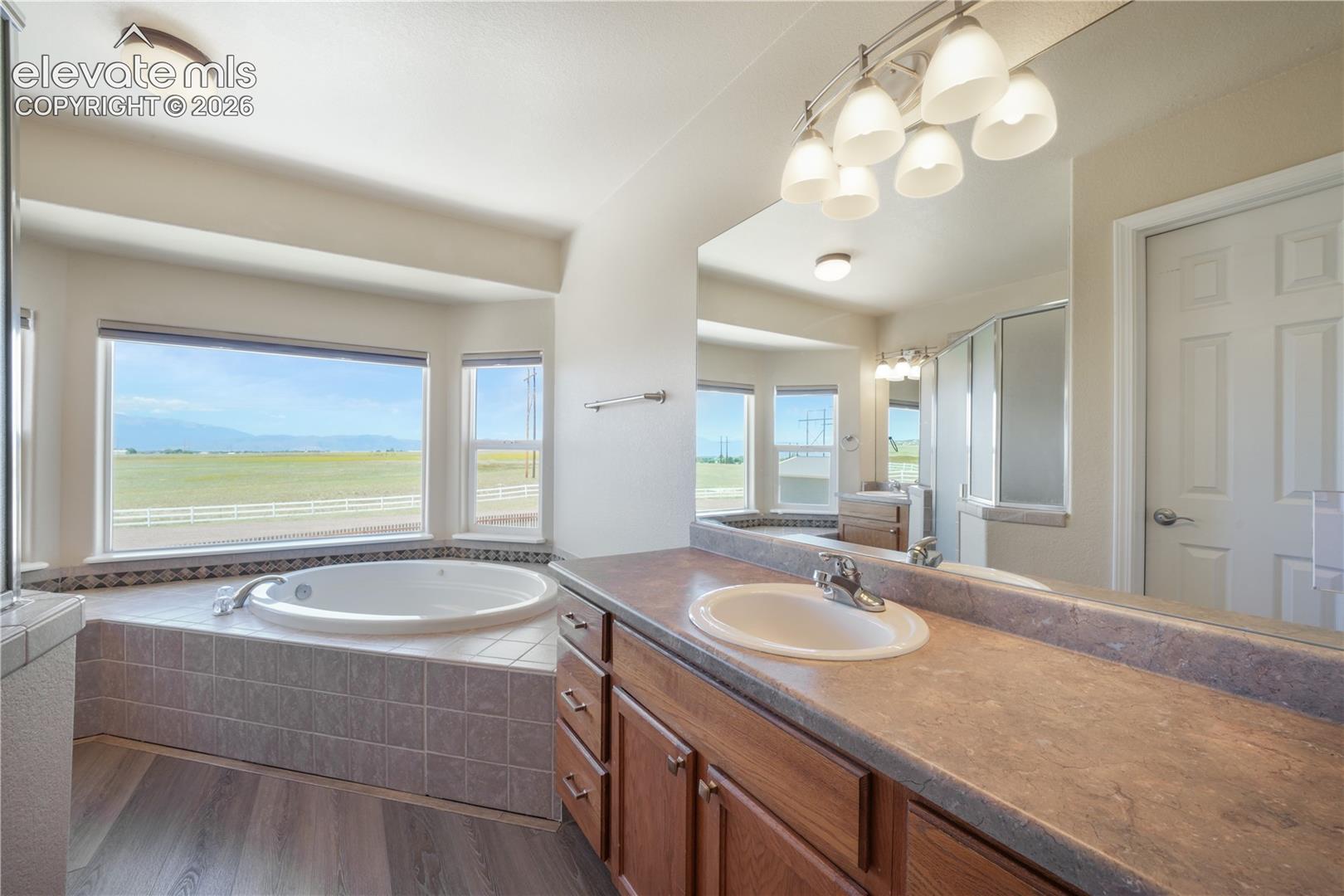 Listing photo 27 for 8524 Towner Avenue