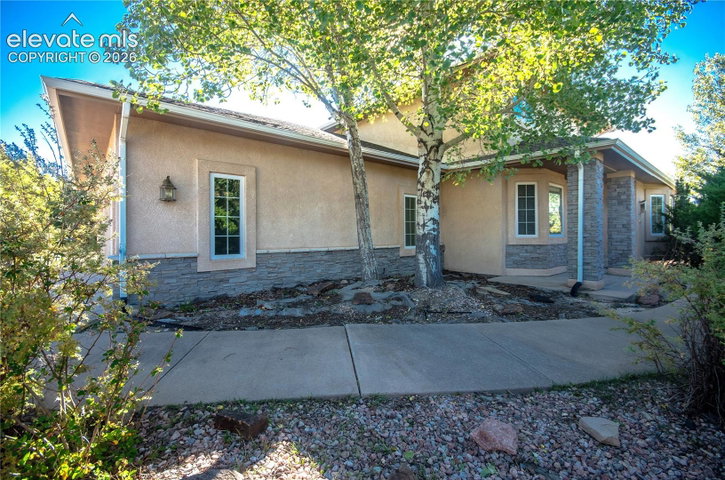 19558 Fox Trail Way — listing photo