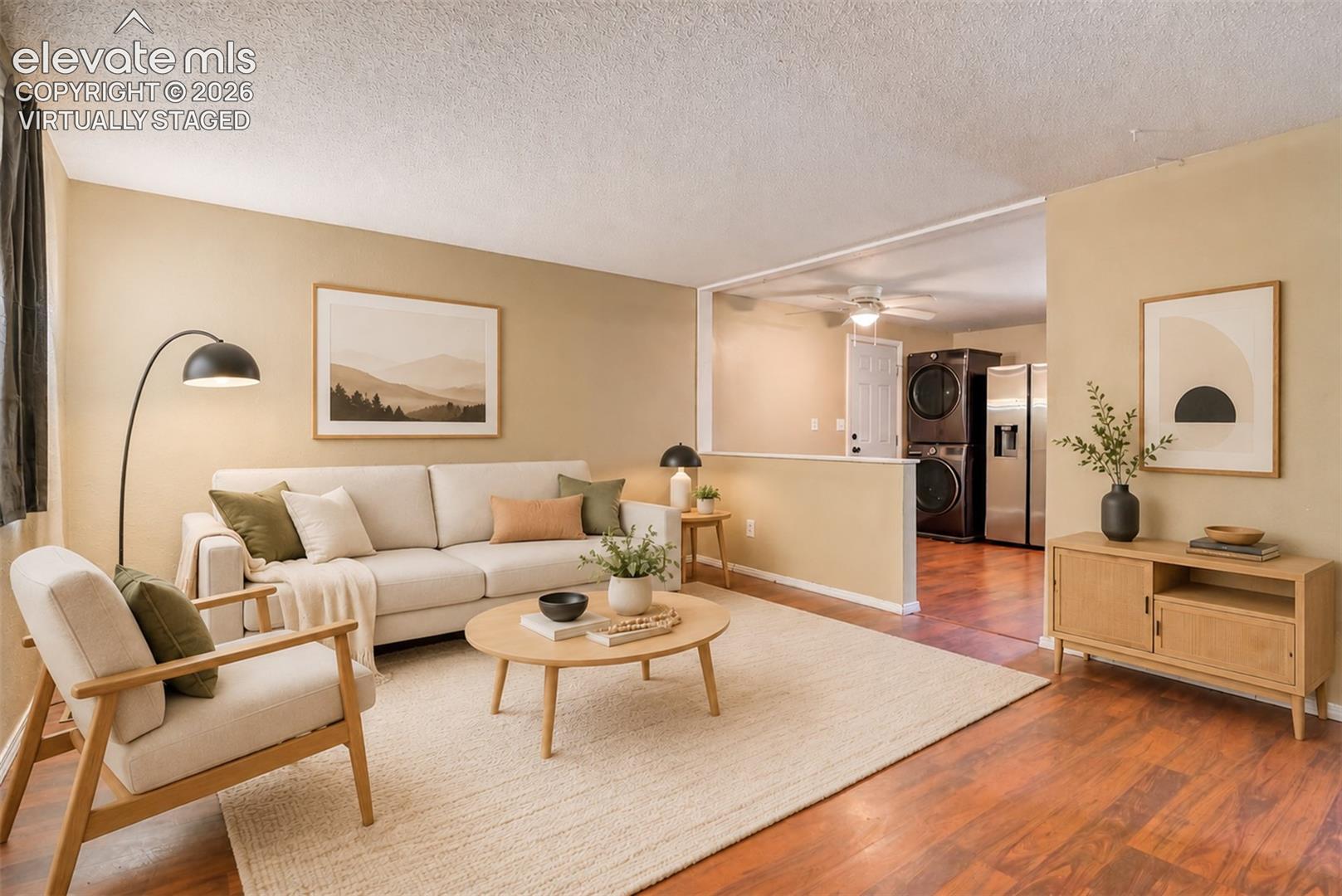 Listing photo 4 for 1810 Bonita Drive