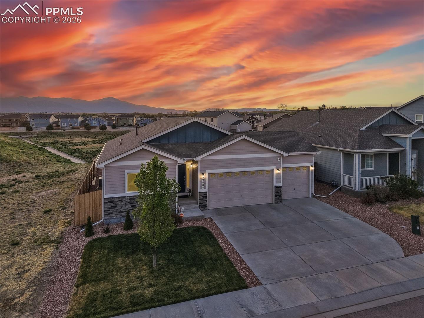 9808 Wando Drive