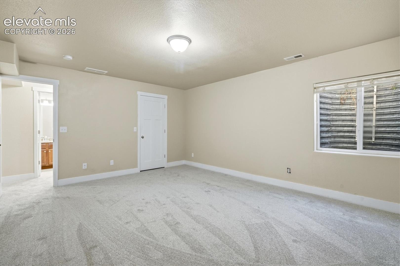 Listing photo 30 for 7384 Bonterra Lane
