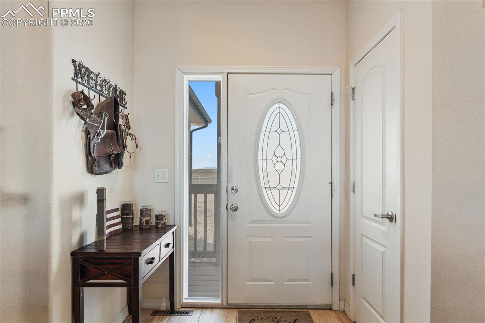 Listing photo 7 for 9785 N Rush Road