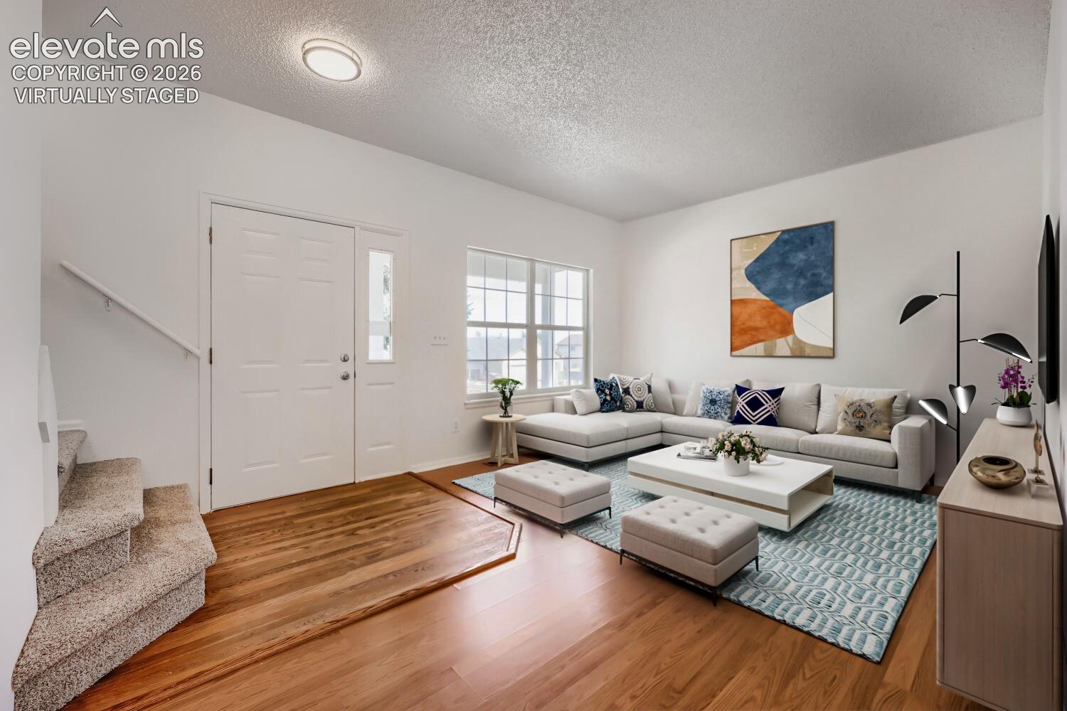 Listing photo 4 for 437 Kearney Avenue