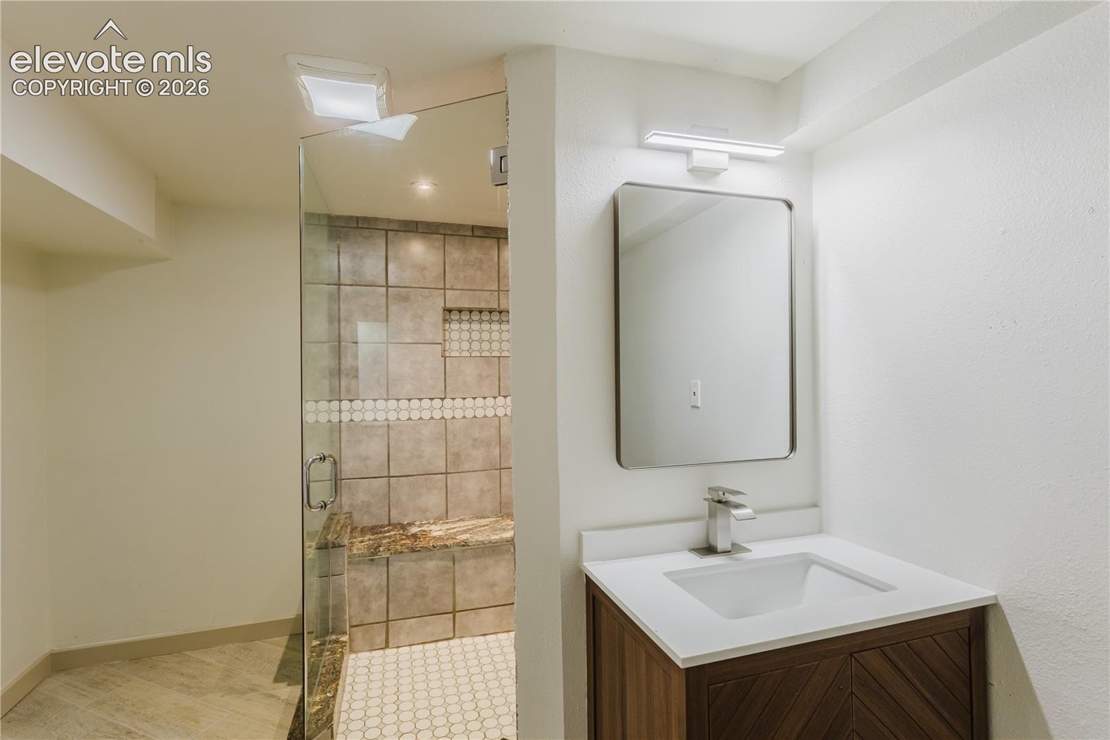 2927 Garden Hill Drive, photo 32