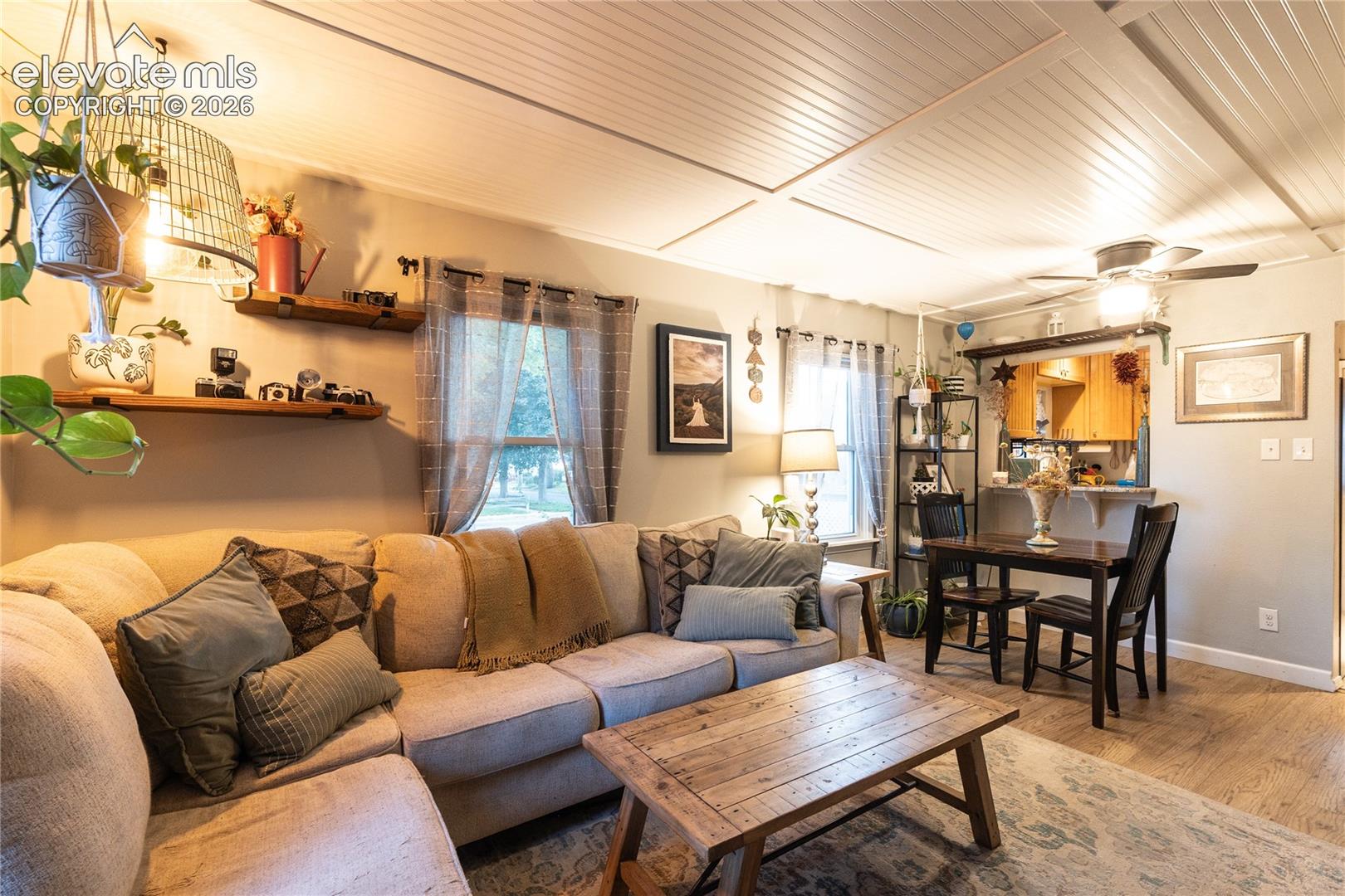 Listing photo 8 for 1404 N Prospect Street