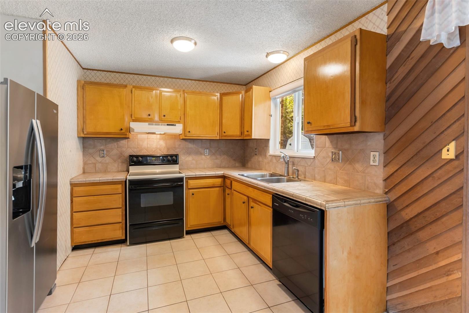 Listing photo 18 for 403 Shield Road