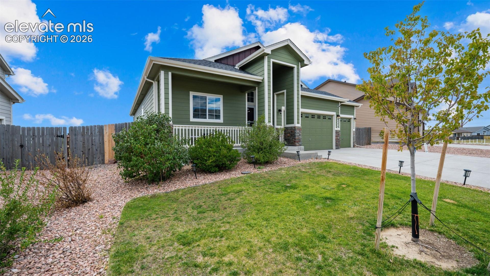 Listing photo 8 for 9773 Witherbee Drive
