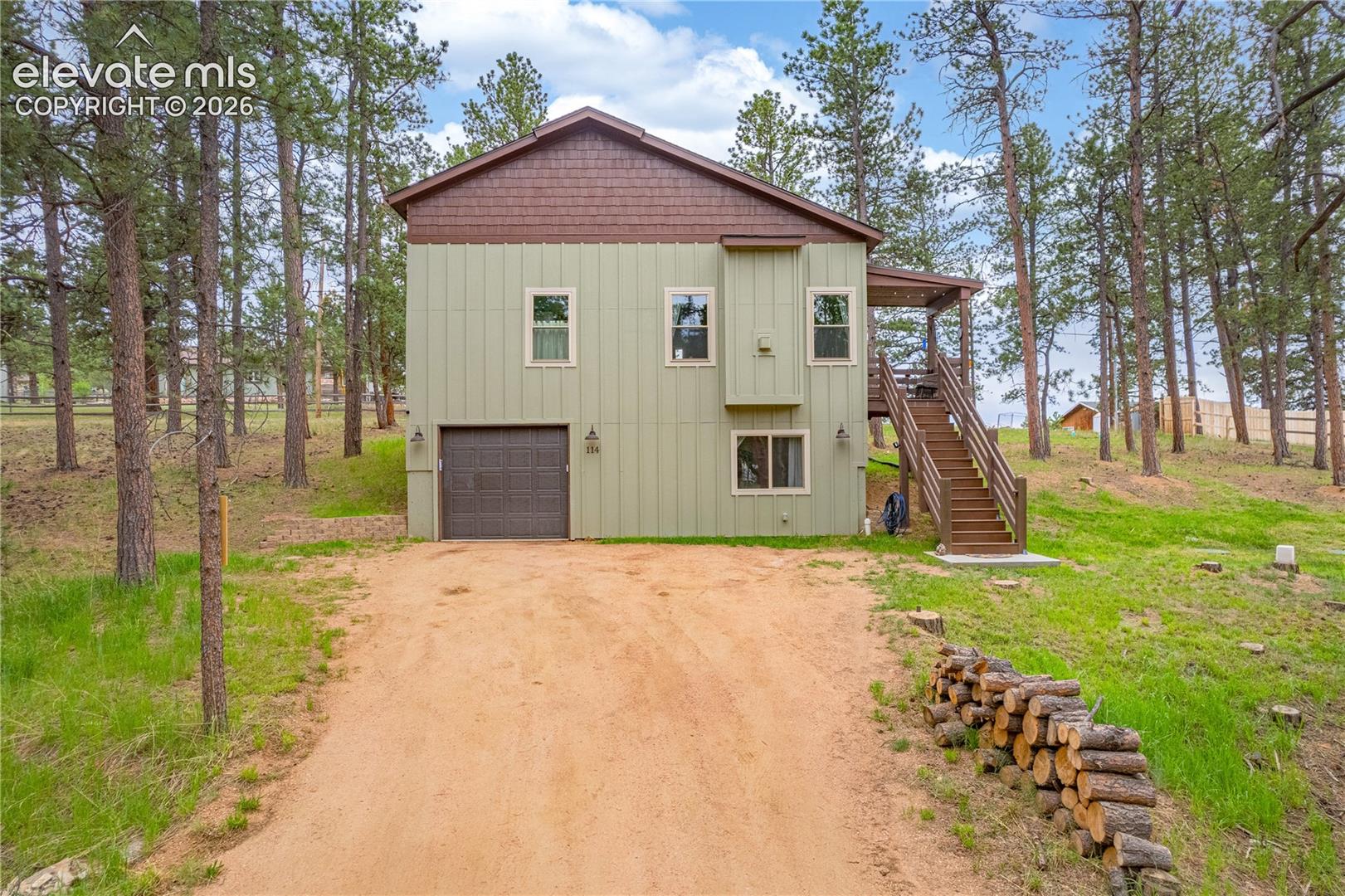 114 Homestead Lane
