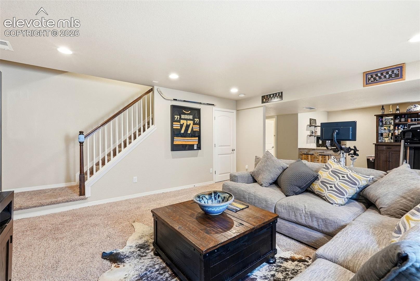 Listing photo 26 for 10567 Mount Evans Drive