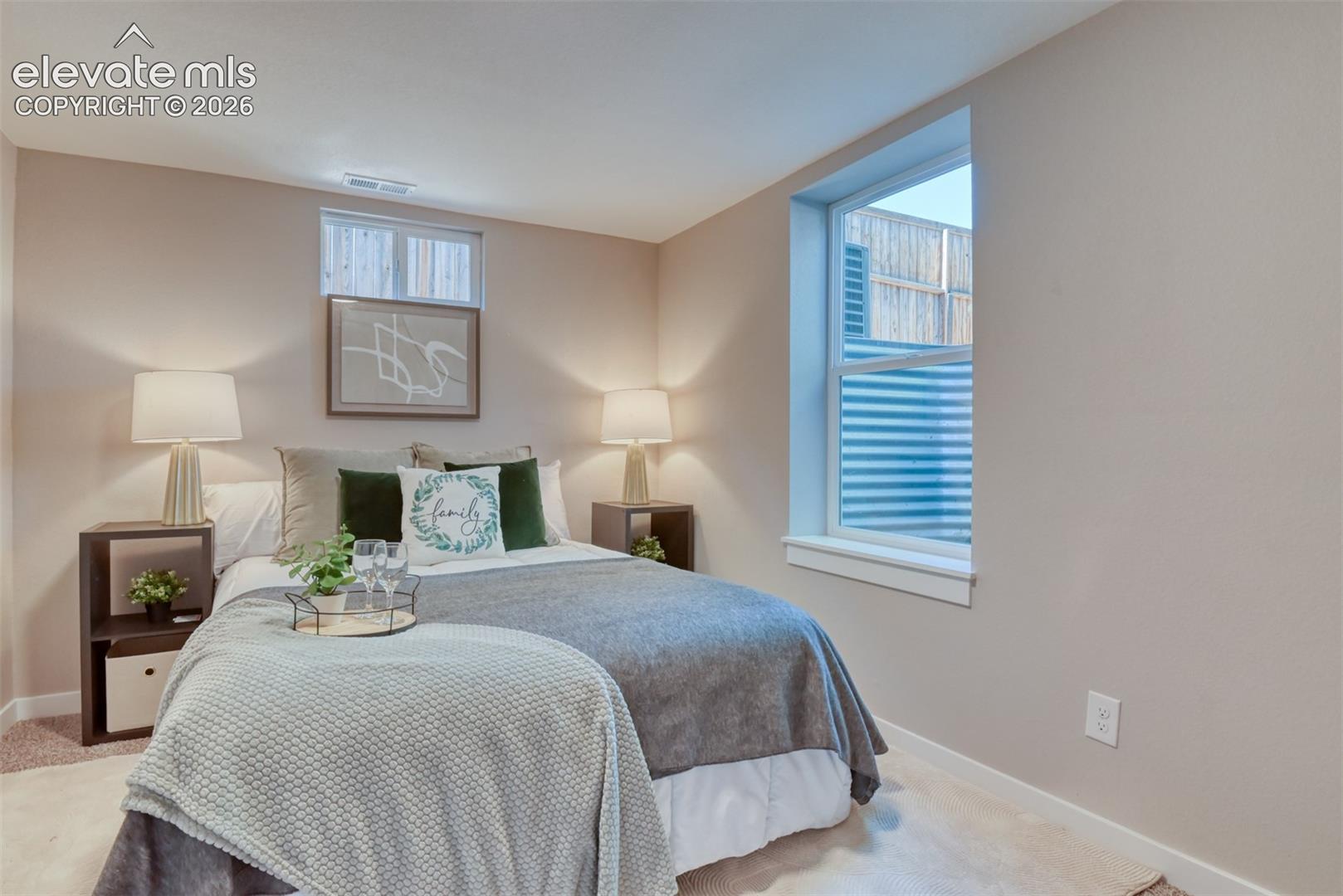 Listing photo 34 for 2606 E Boulder Street