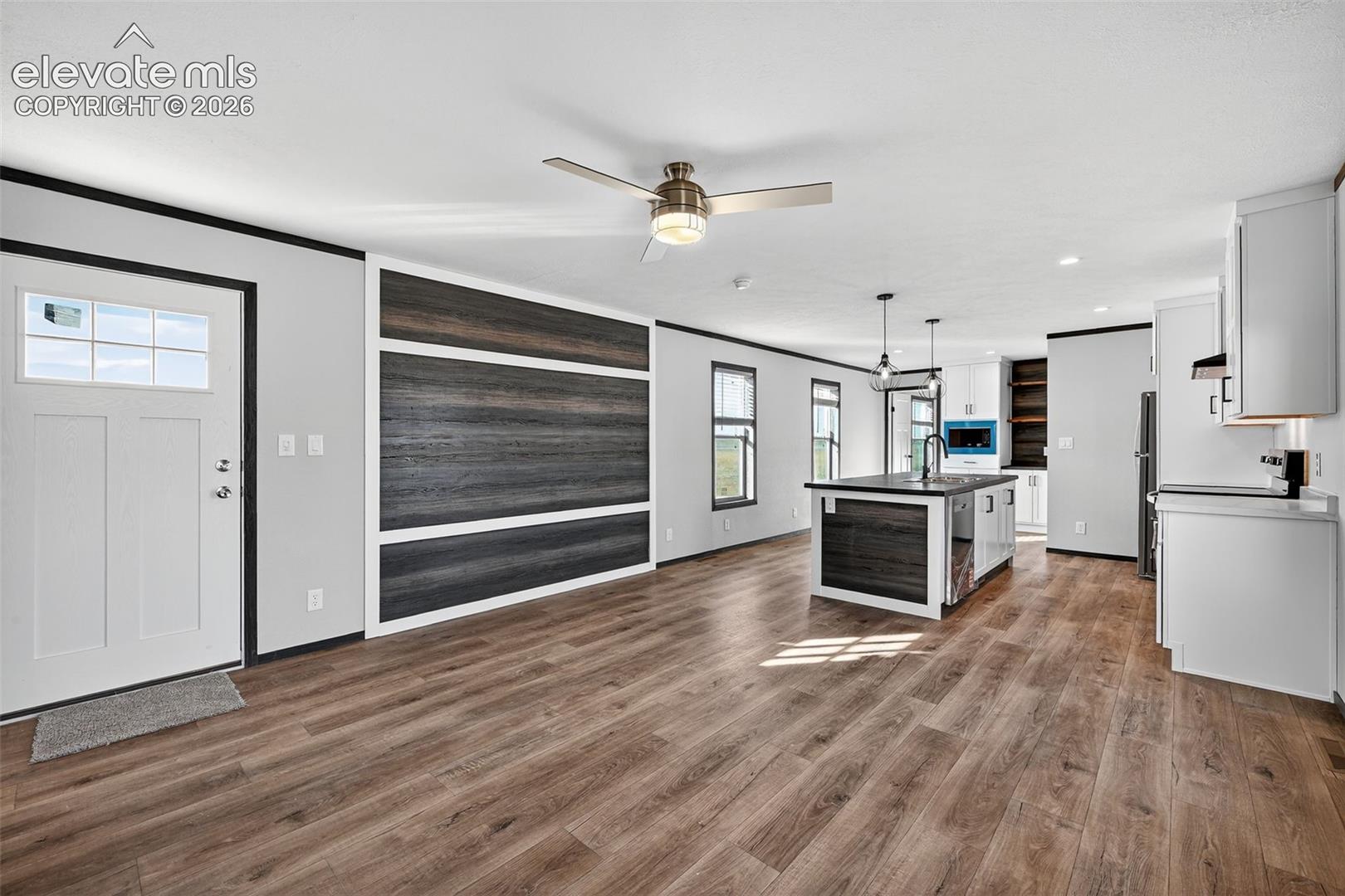 Listing photo 13 for 6175 N Ramah Highway
