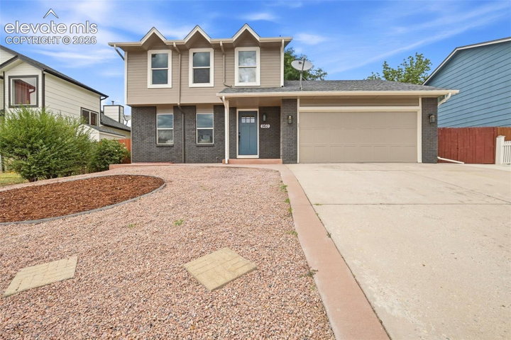960 Crandall Drive — listing photo