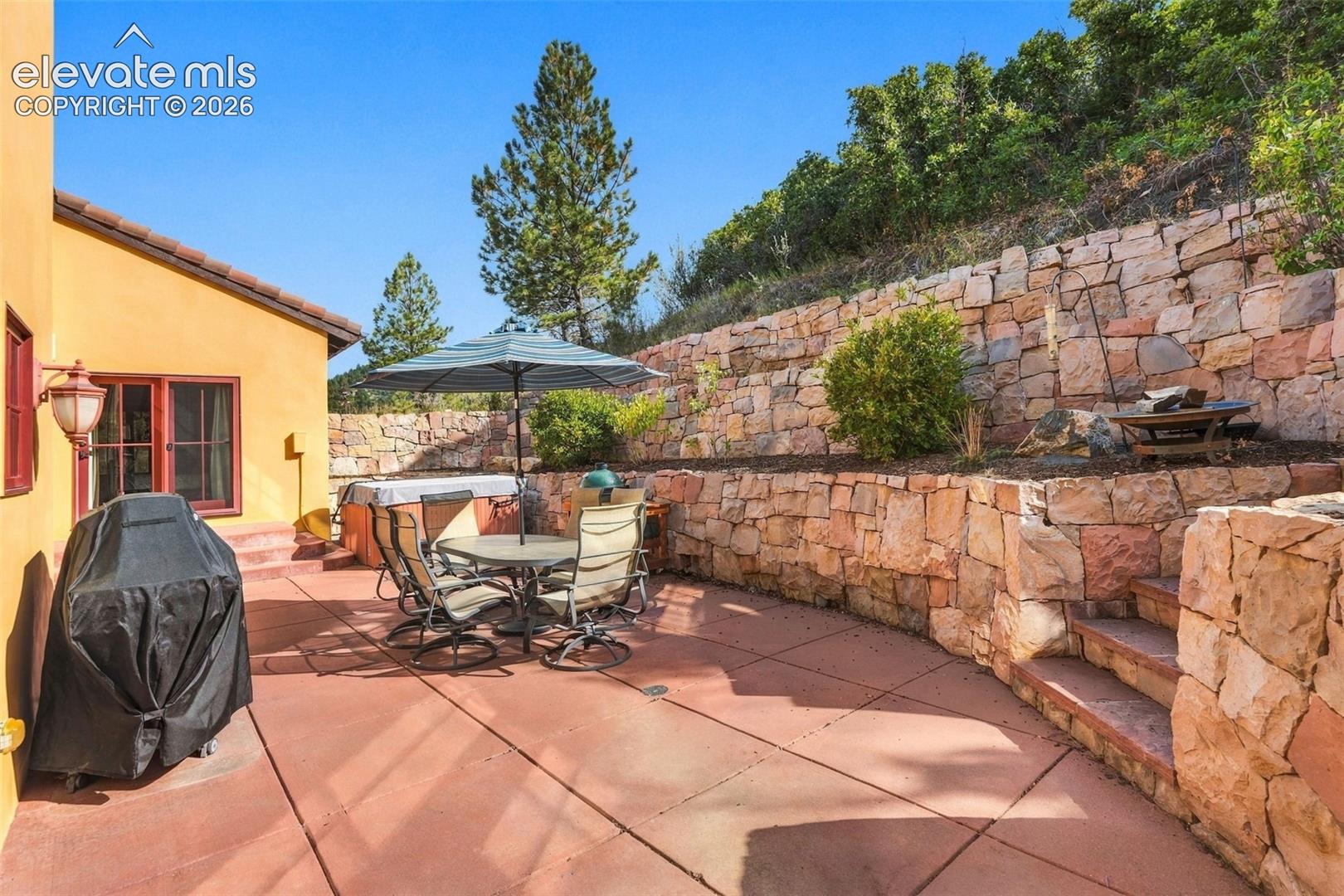 Listing photo 24 for 4504 Mariposa Road