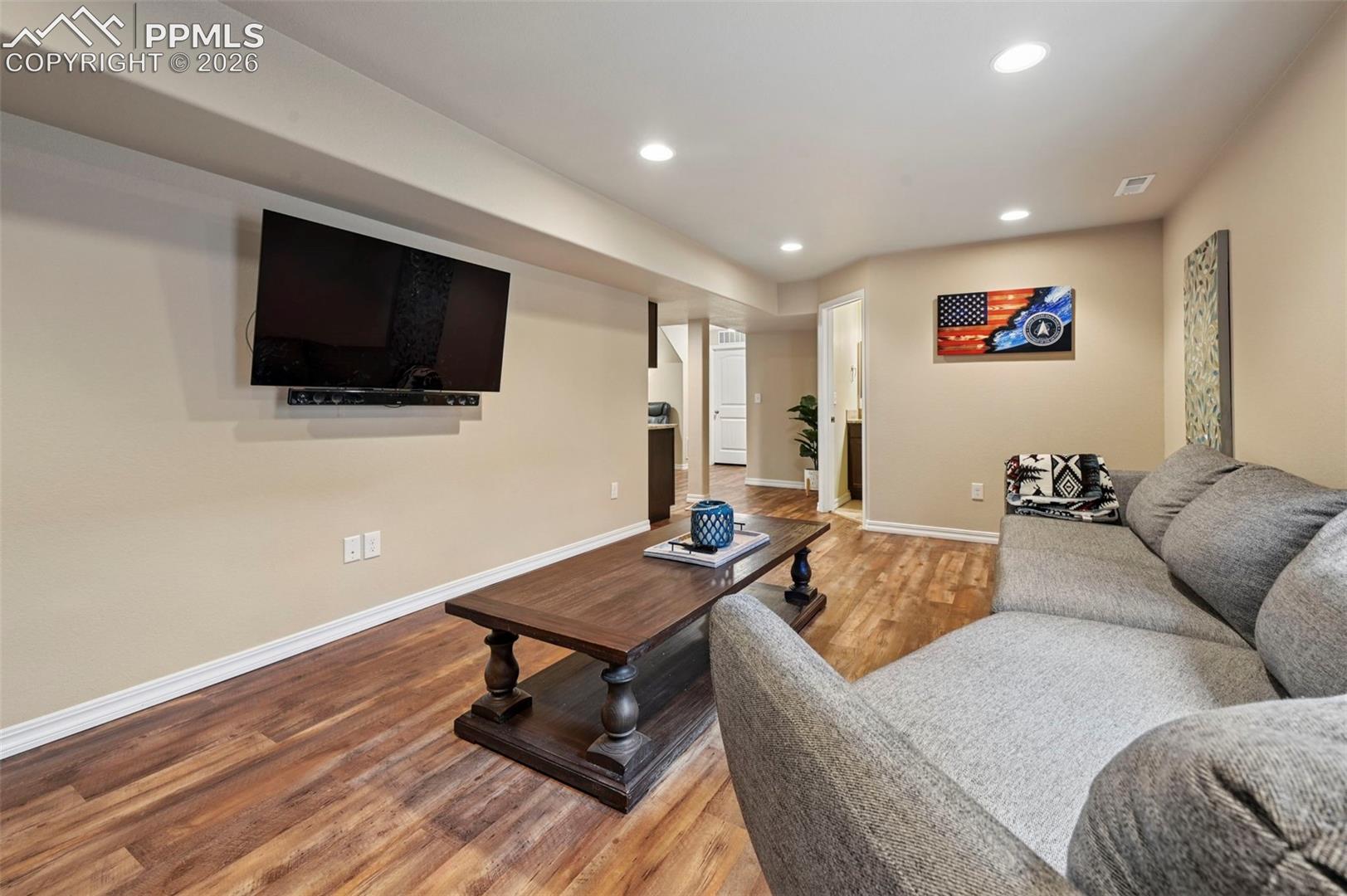 Listing photo 33 for 8742 Windy Plains Court