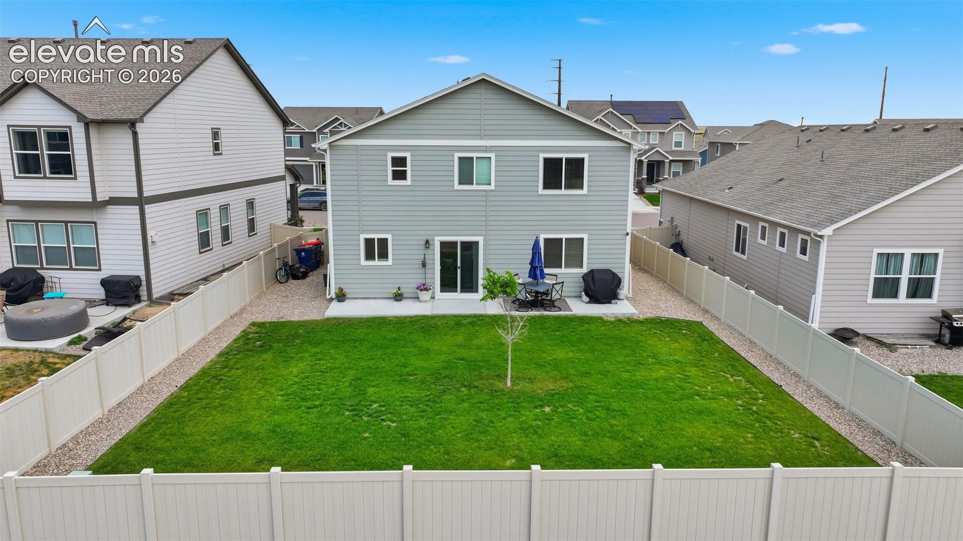 Listing photo 5 for 4652 Amazonite Drive