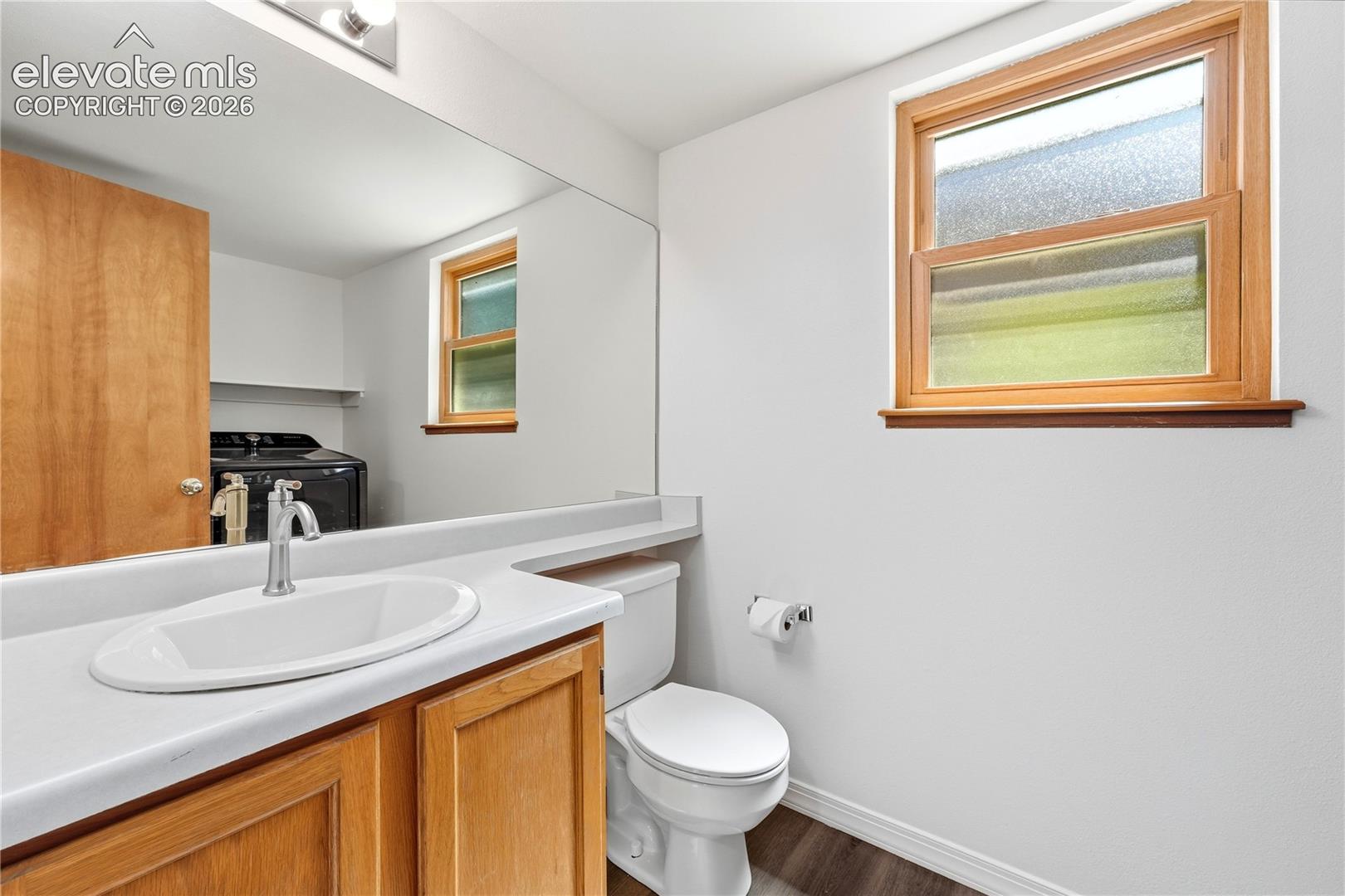 Listing photo 14 for 4120 Kayak Court