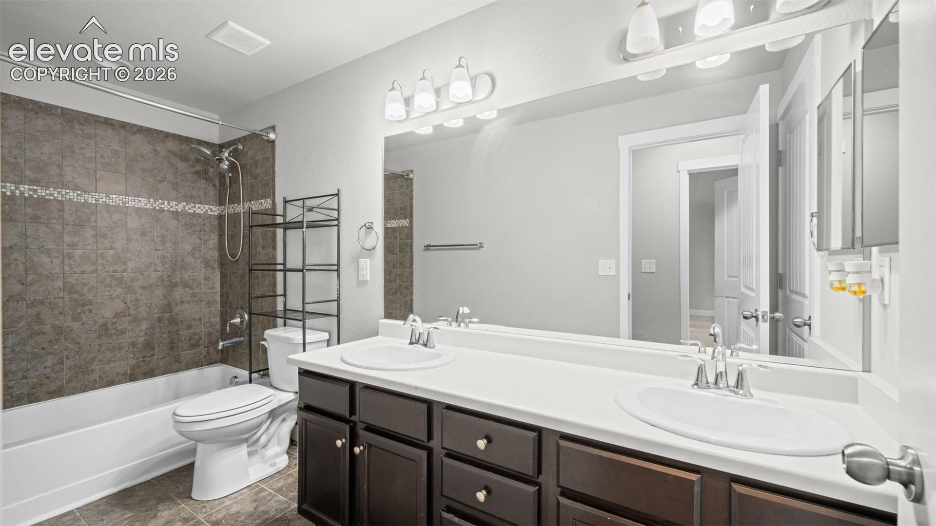 Listing photo 39 for 9773 Witherbee Drive